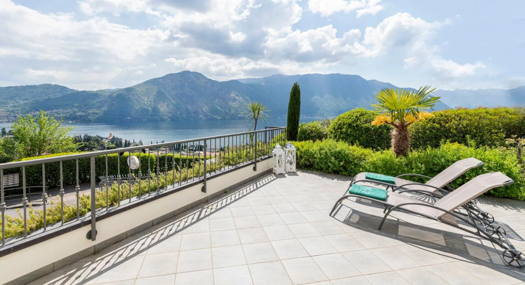 Balcony/Terrace in Hotel La Perla