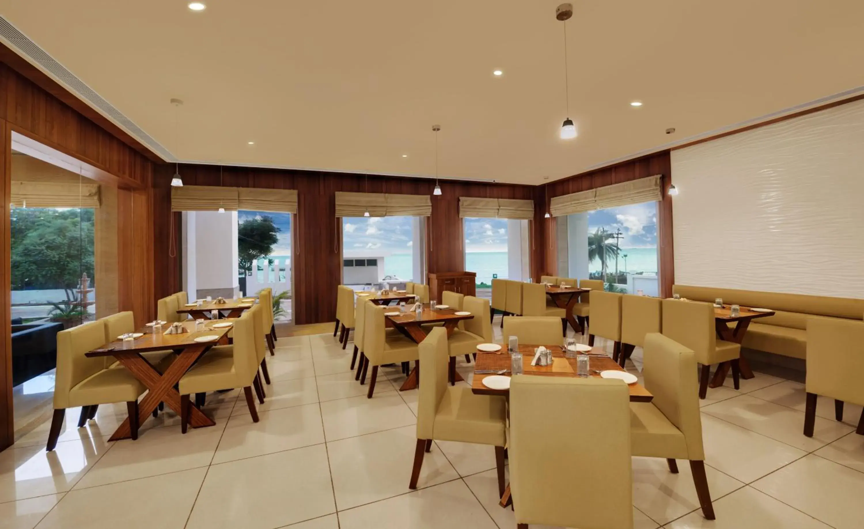 Restaurant/places to eat in Hotel Fortune Restaurant/places to eat in Hotel Fortune