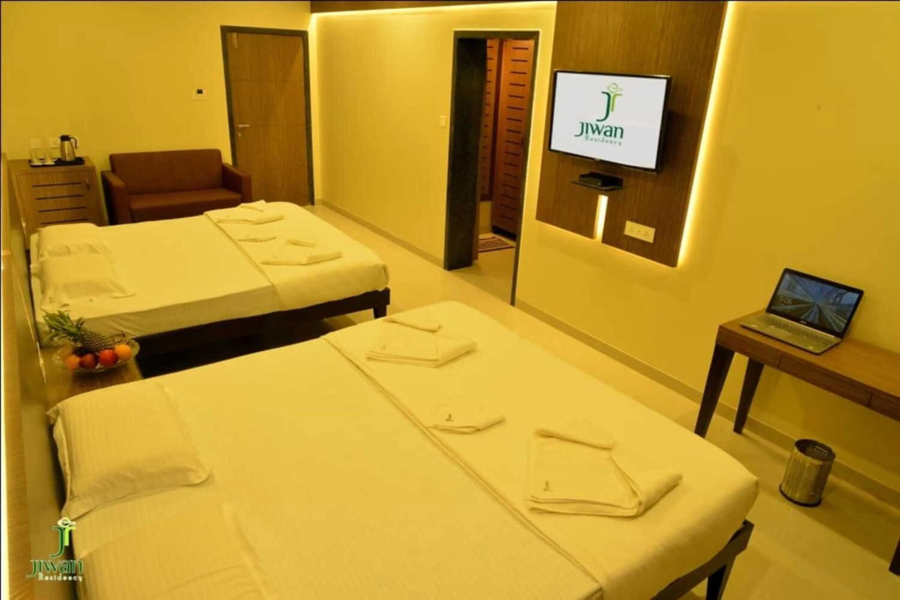 Photo of the whole room, Bed in Hotel Fortune