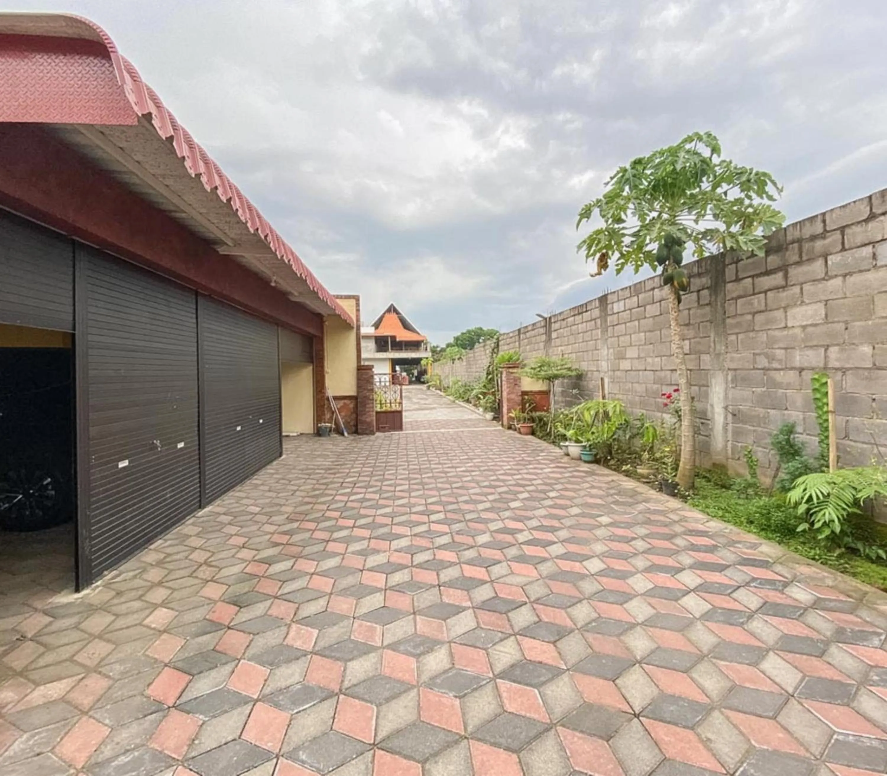 Property building in RedDoorz Syariah near RSUD Kota Malang