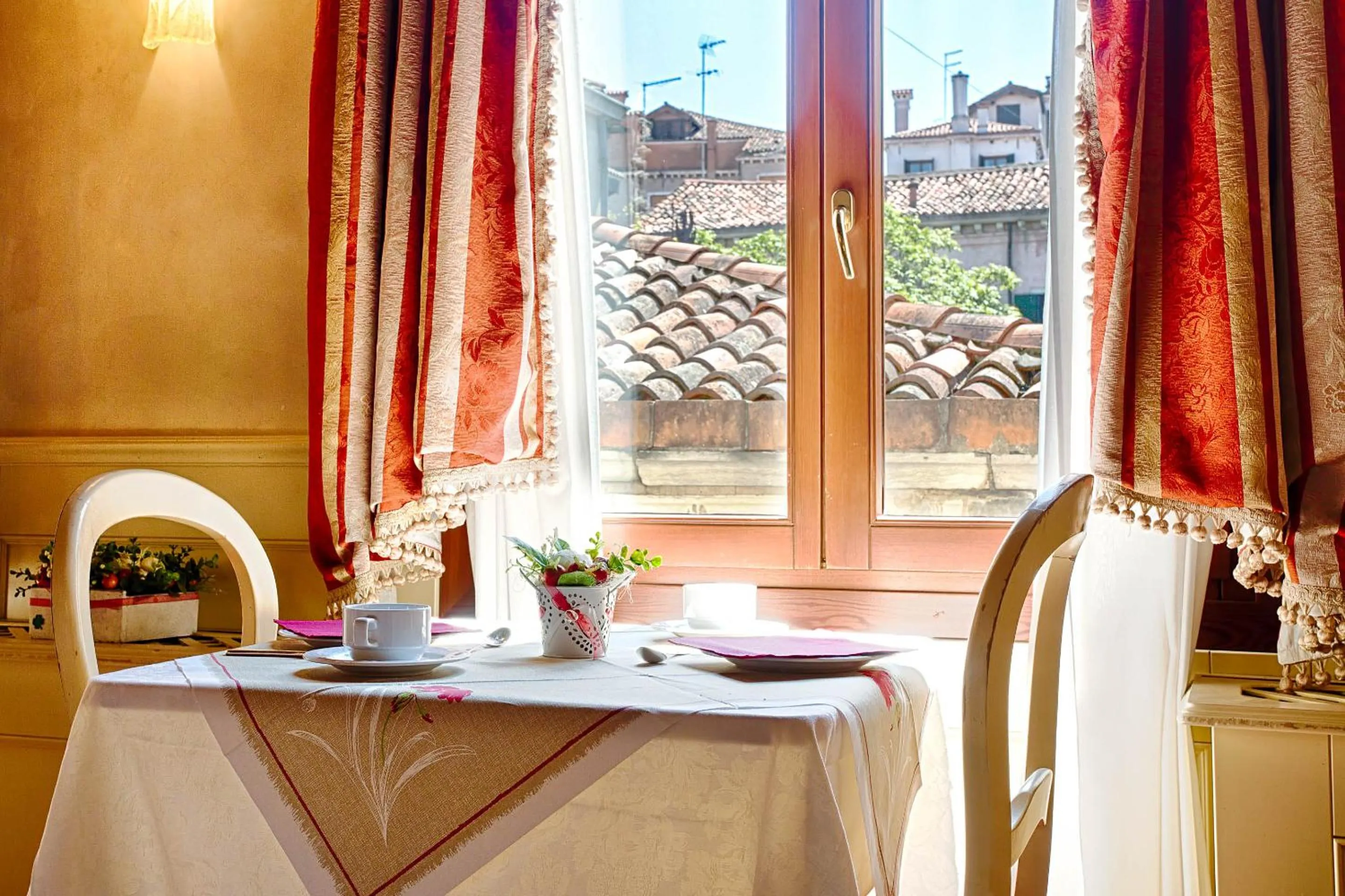 City view in Ca' San Polo - Ferretti Hotels Collection