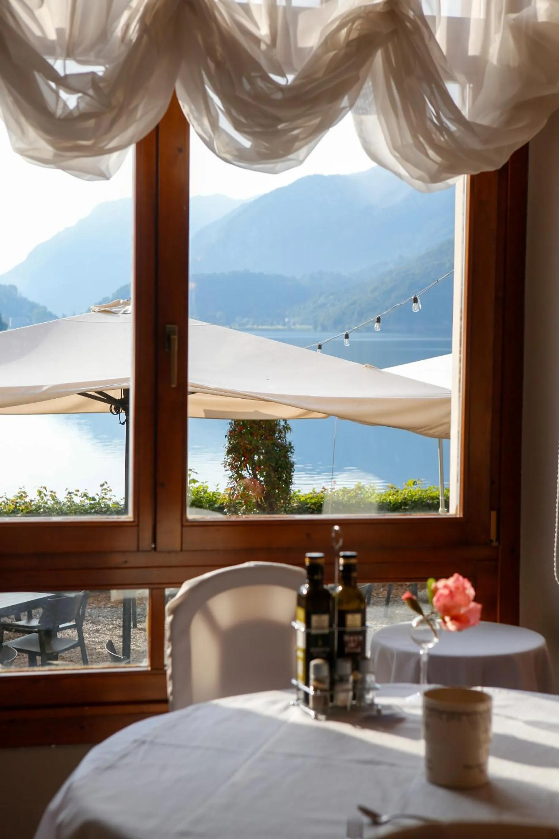 Dining area, Bed in Hotel Lido