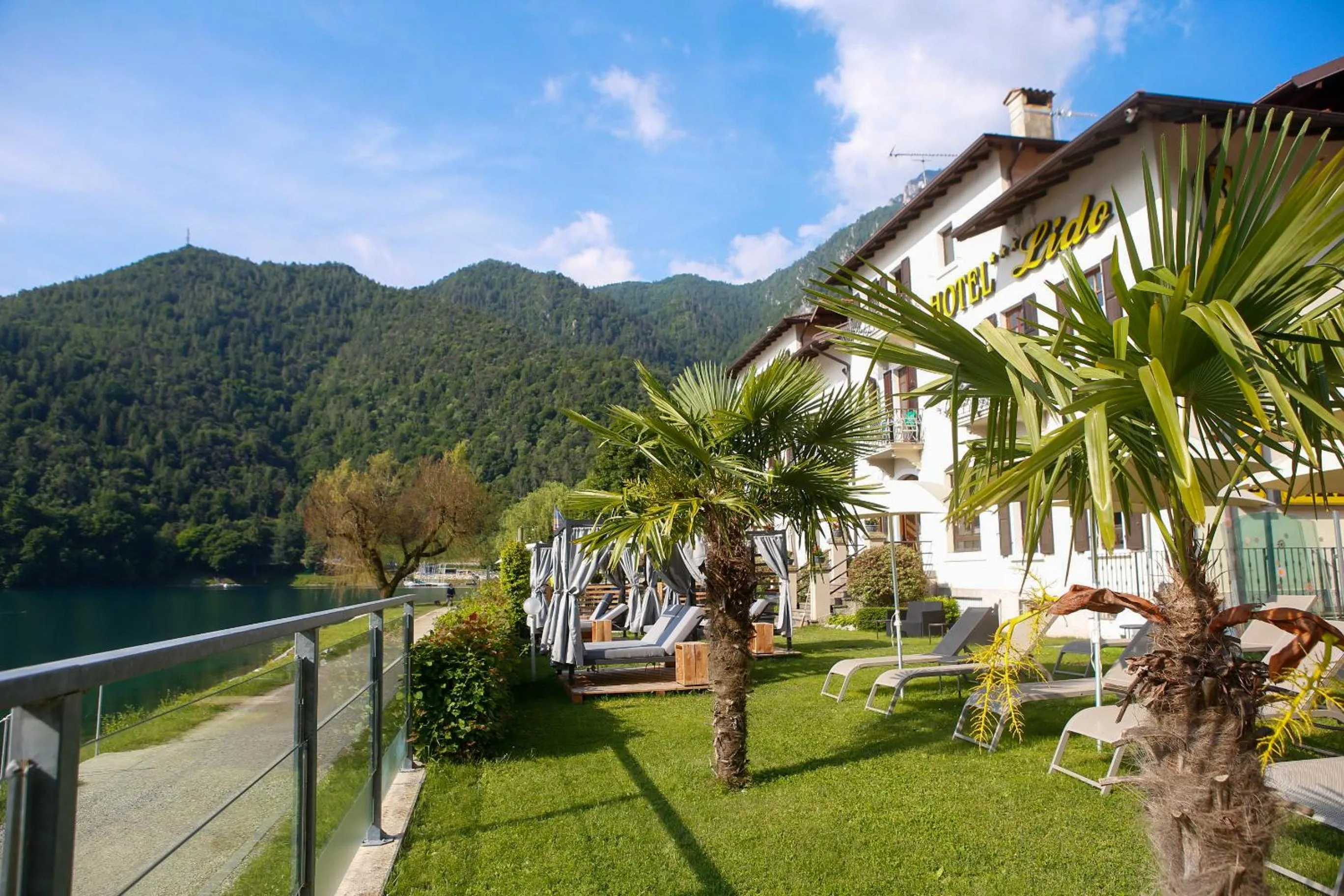 Property building in Hotel Lido