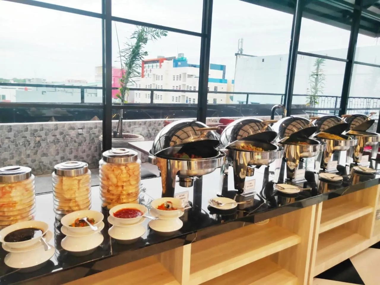 Continental breakfast in Kesuma Front One Boutique Palembang