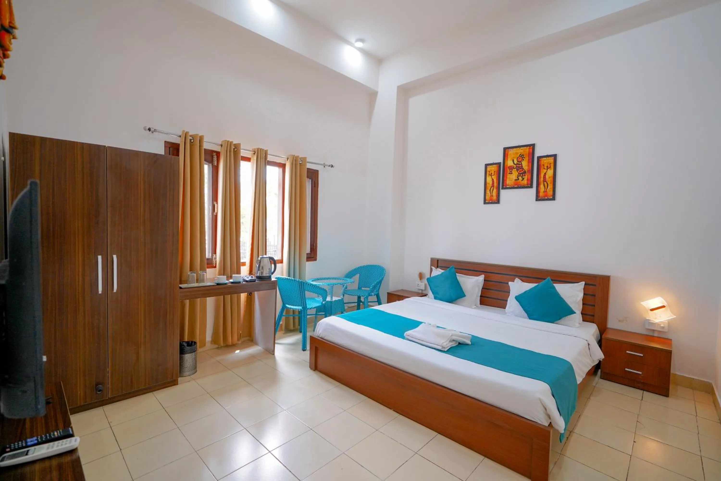 Bed in The Naga Rishikesh