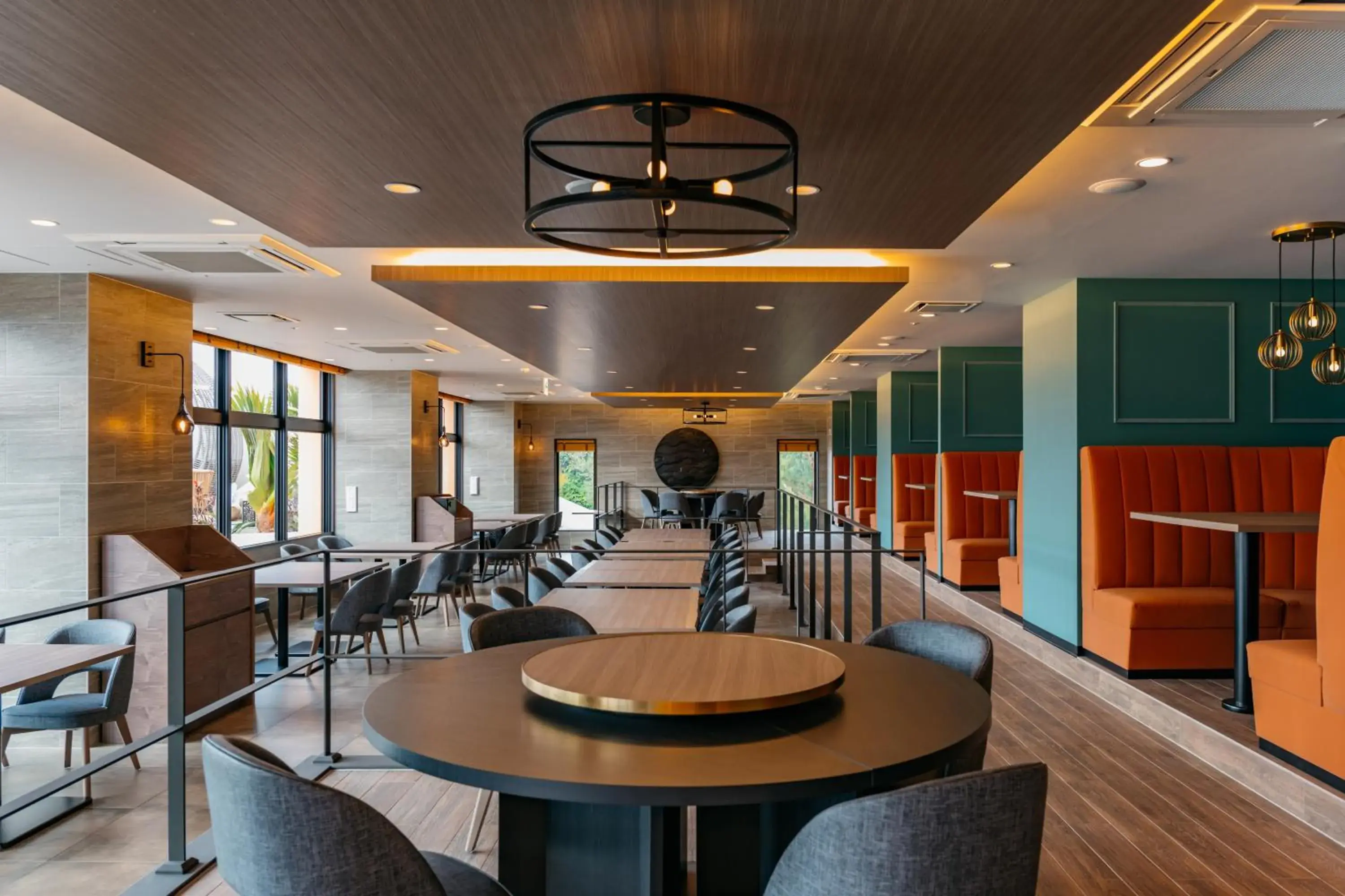 Restaurant/places to eat in AQUASENSE Hotel & Resort Restaurant/places to eat in AQUASENSE Hotel & Resort