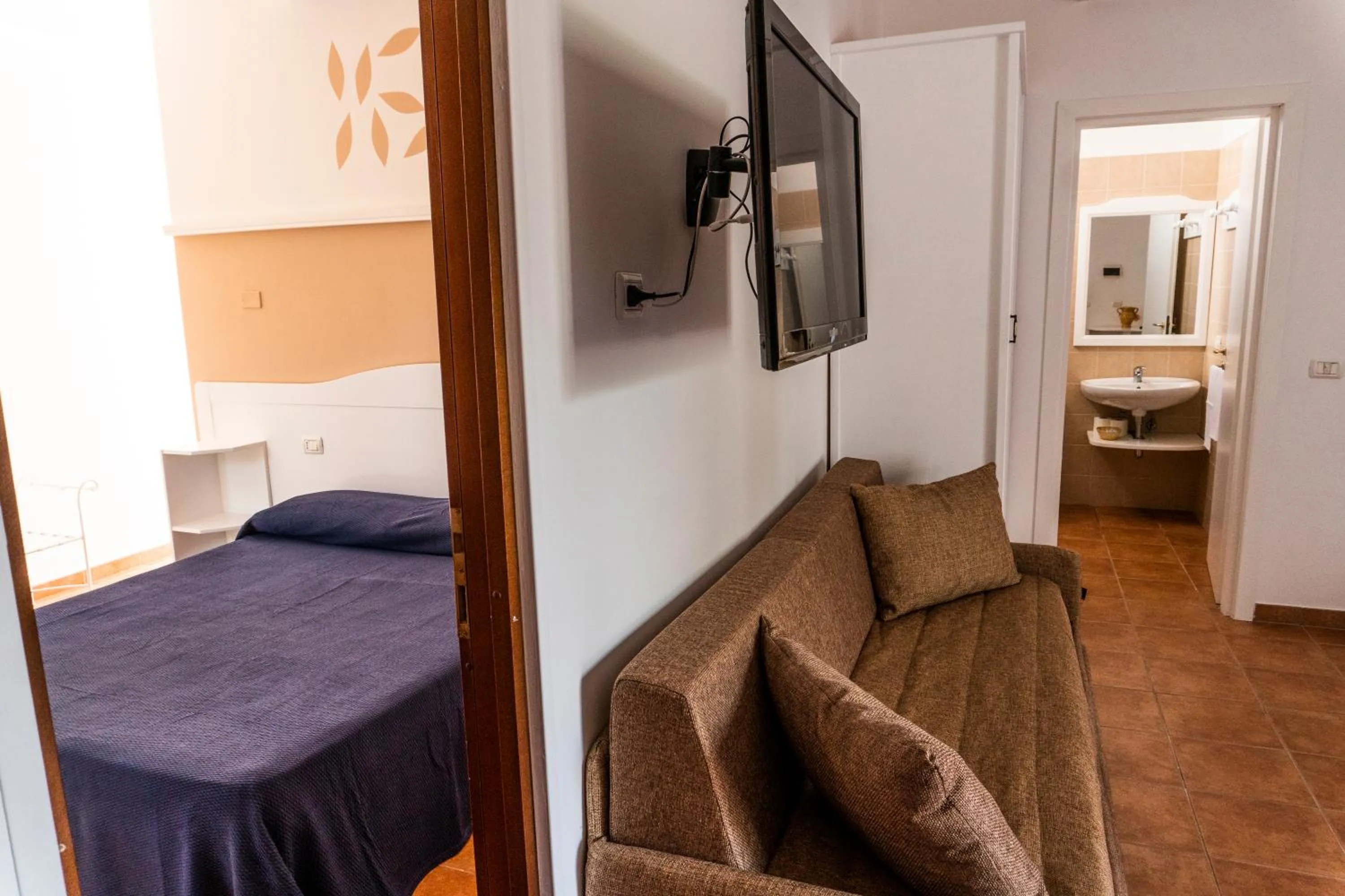 Photo of the whole room in Giardino Degli Ulivi Resort Masseria