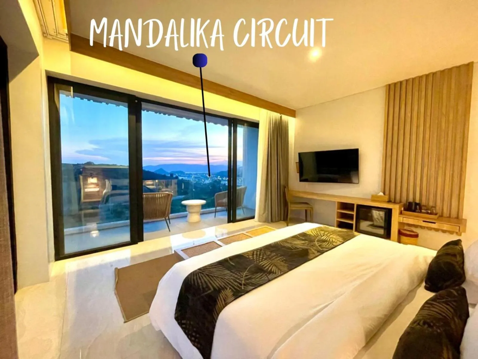 View (from property/room), Bed in Truntum Boutique Mandalika