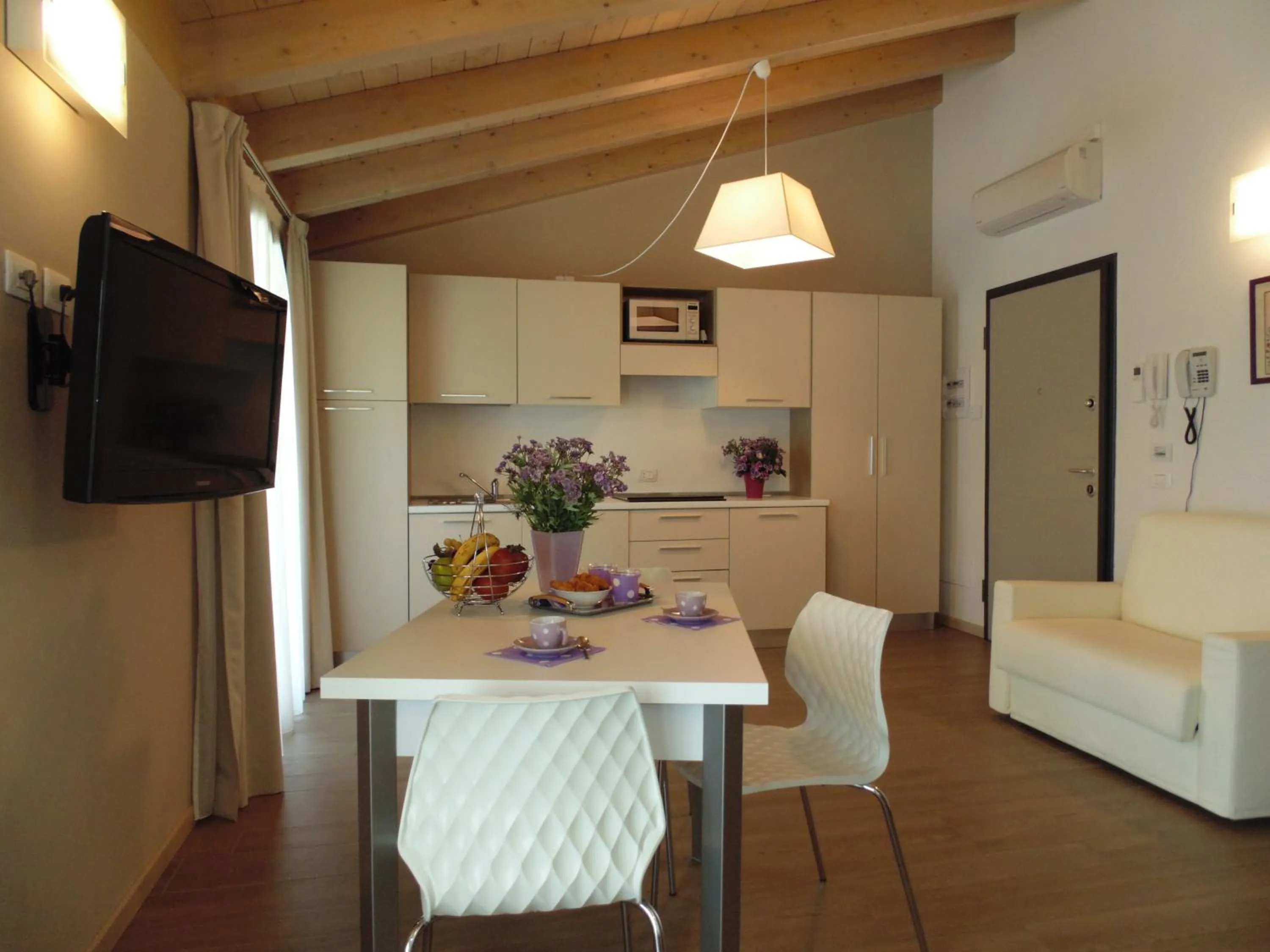 Kitchen or kitchenette in Cà dell'Orto Rooms & Apartments