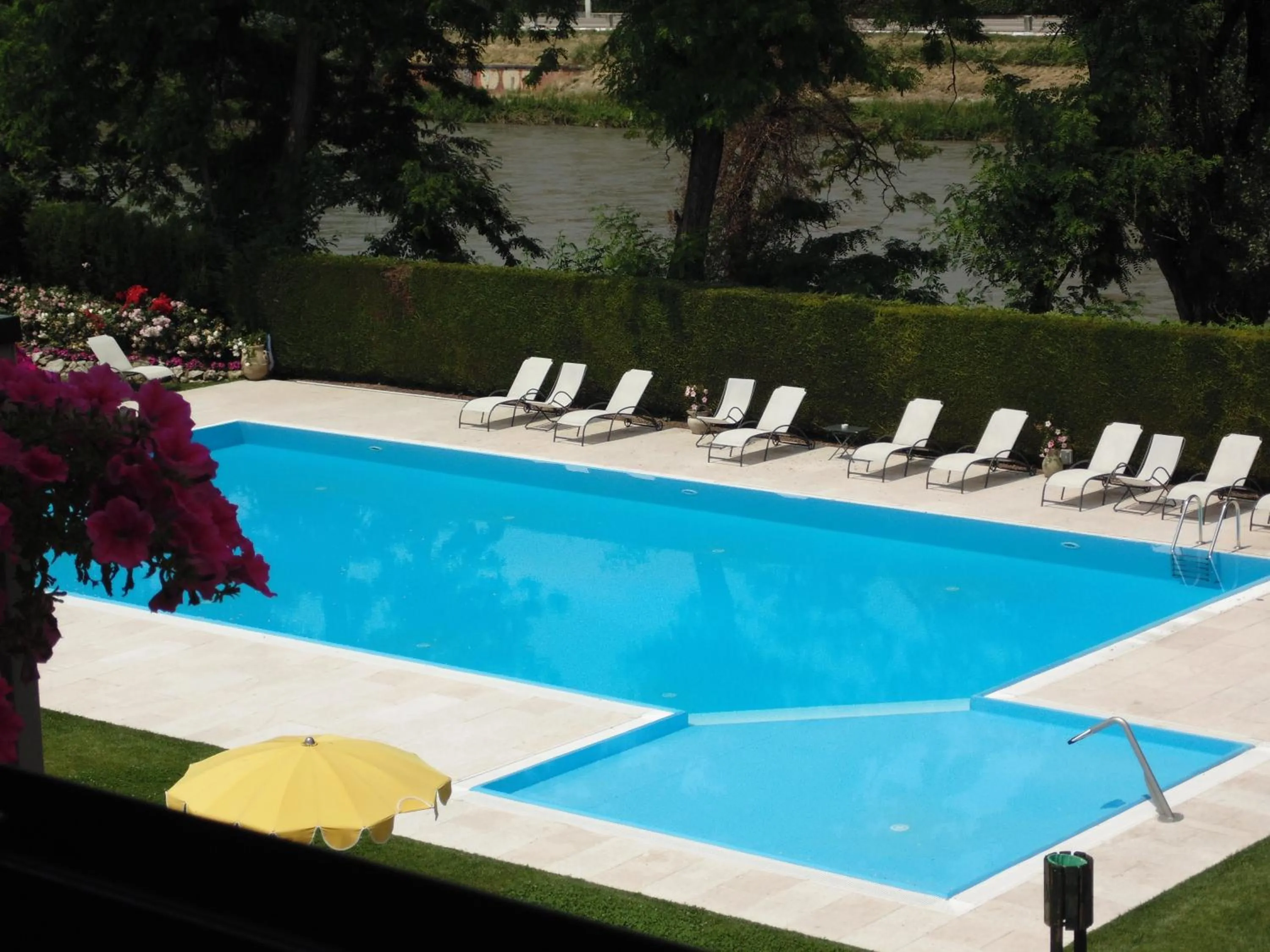 Swimming pool in Cà dell'Orto Rooms & Apartments
