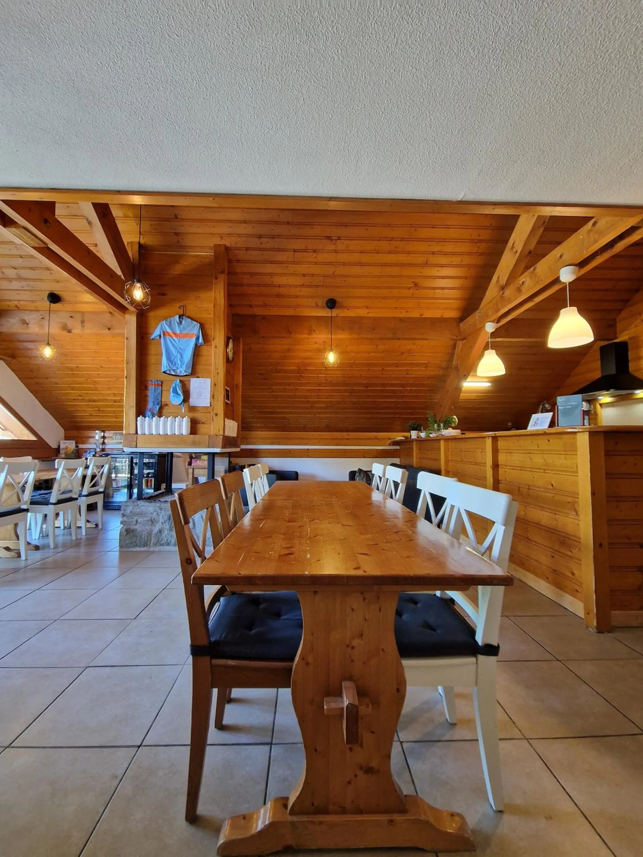 Dining area in Chalet Beyond - Gelinotte