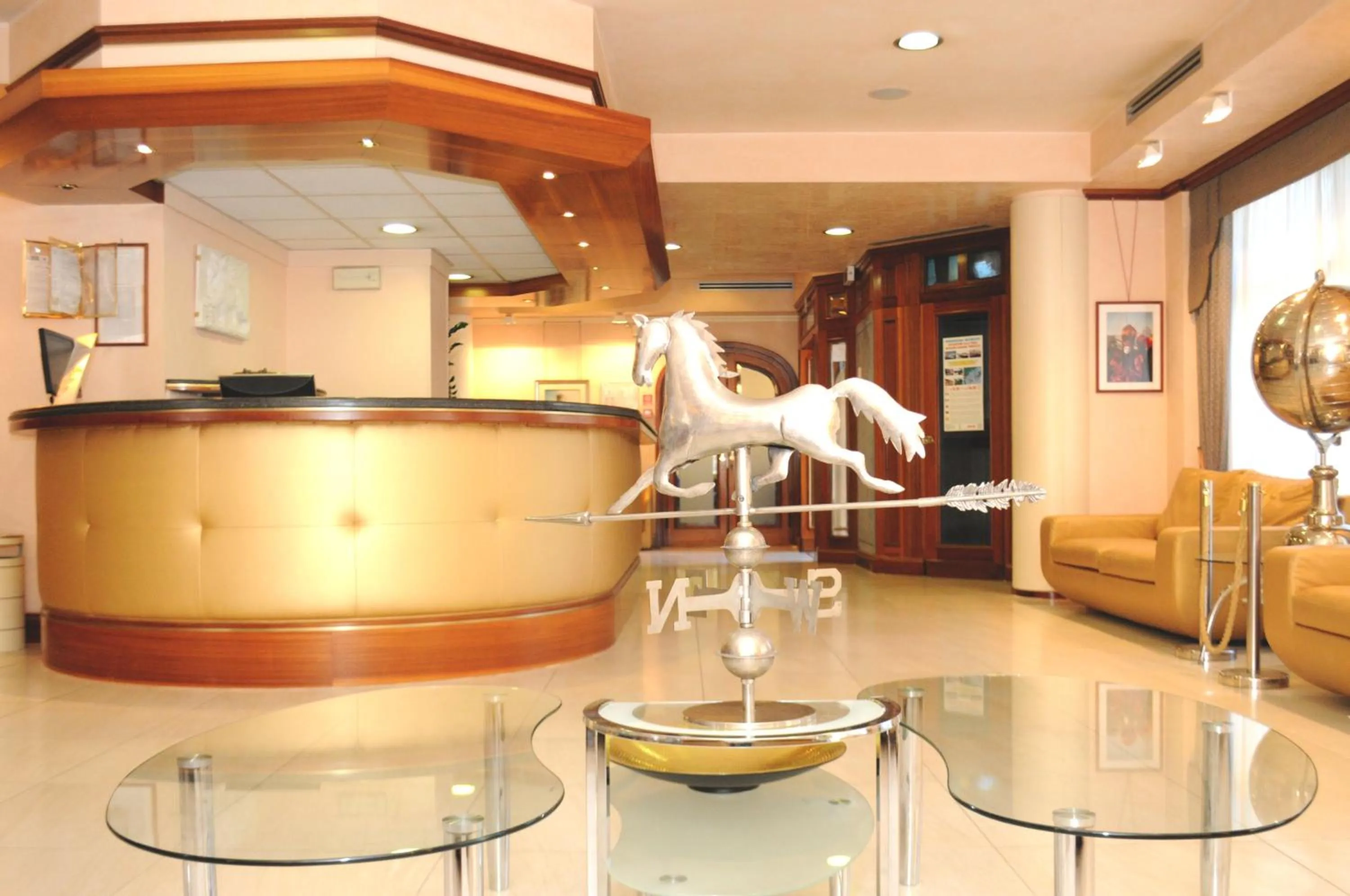 Lobby or reception in Hotel Mondial