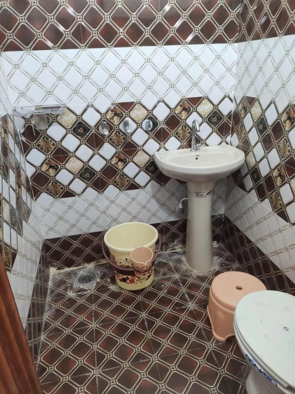 Bathroom in Roop Niwas