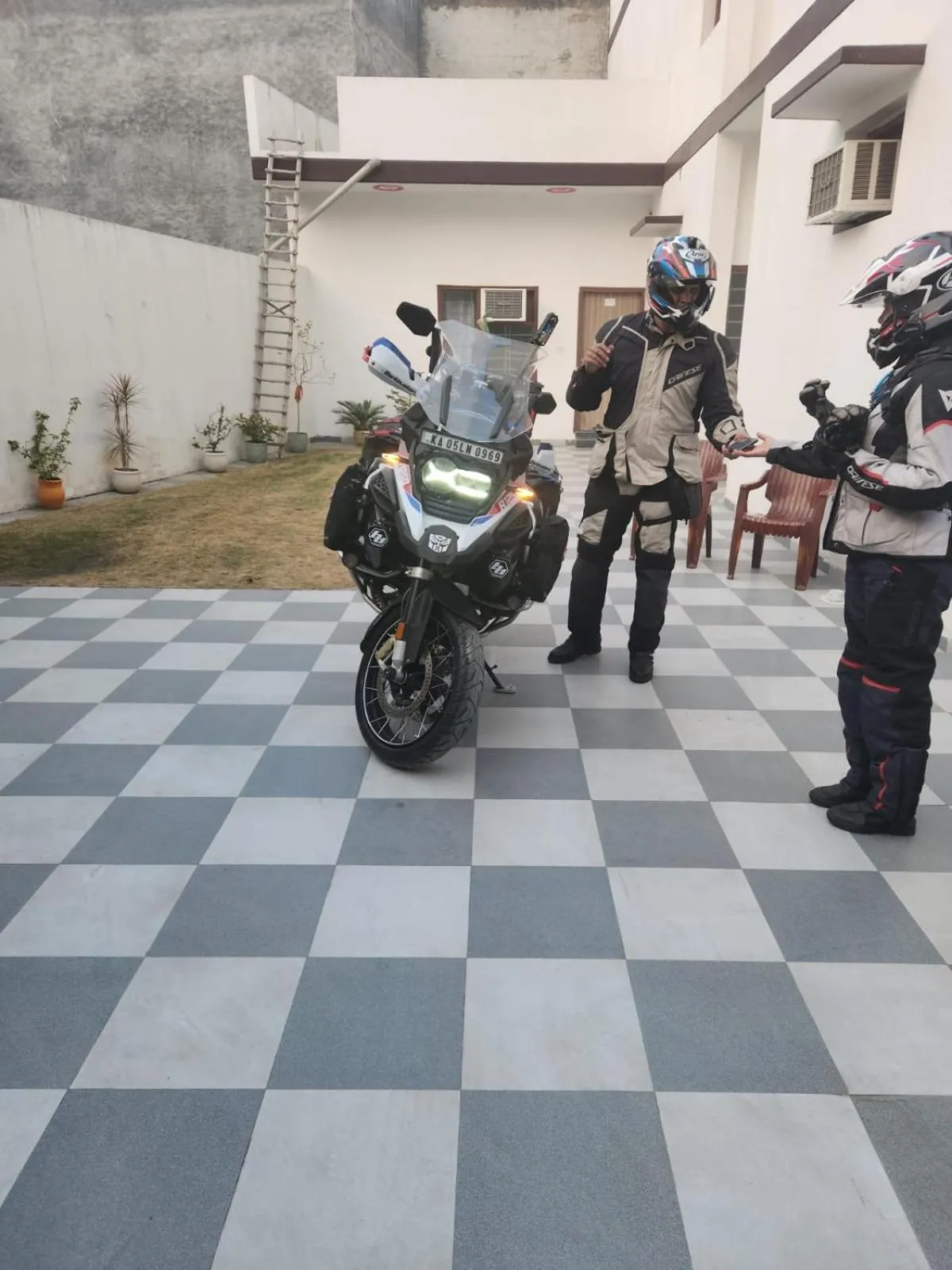 group of guests in Roop Niwas