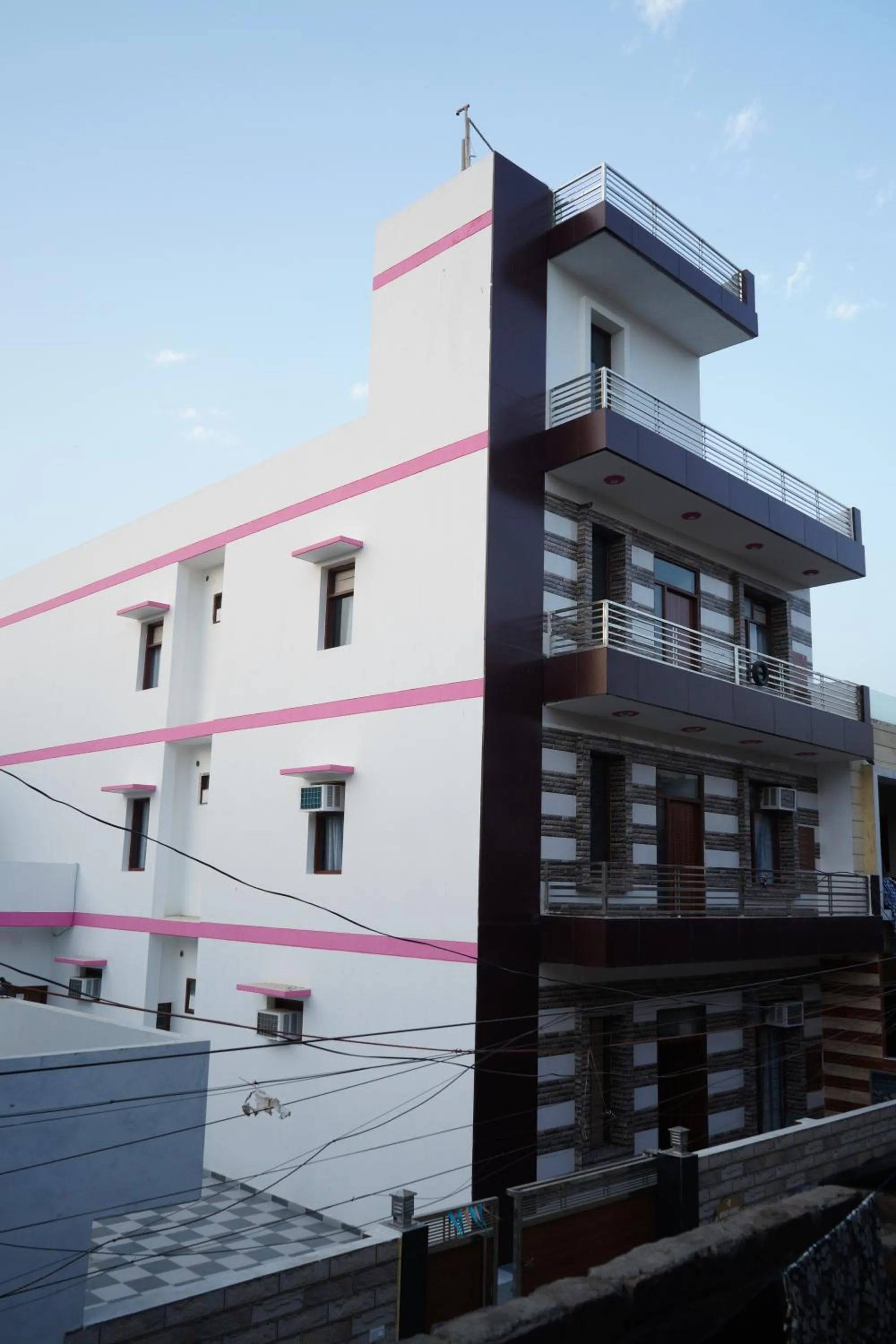 Property building in Roop Niwas