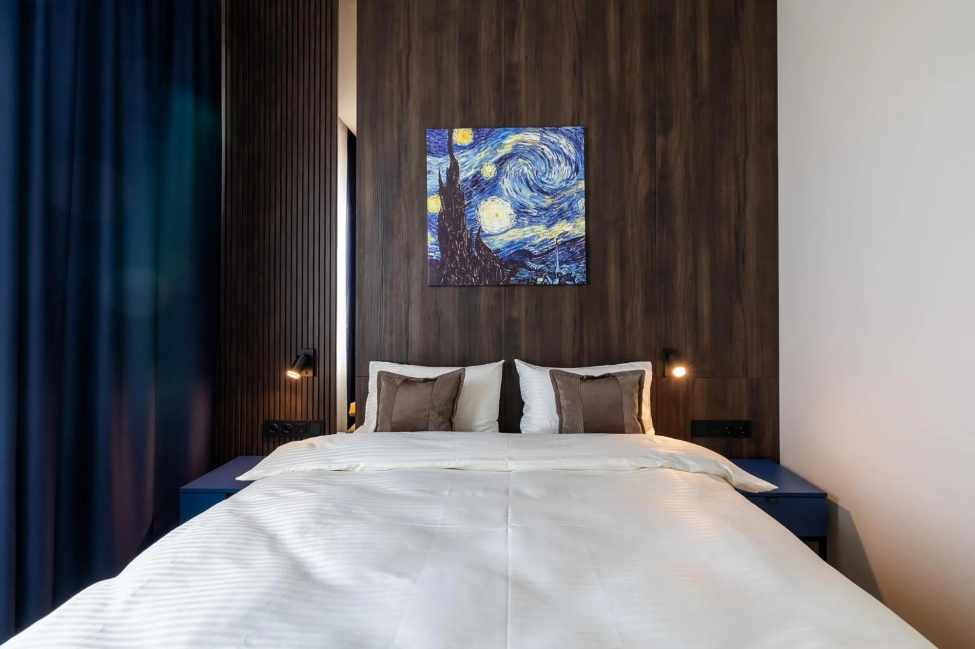 Photo of the whole room, Bed in Art Hotel