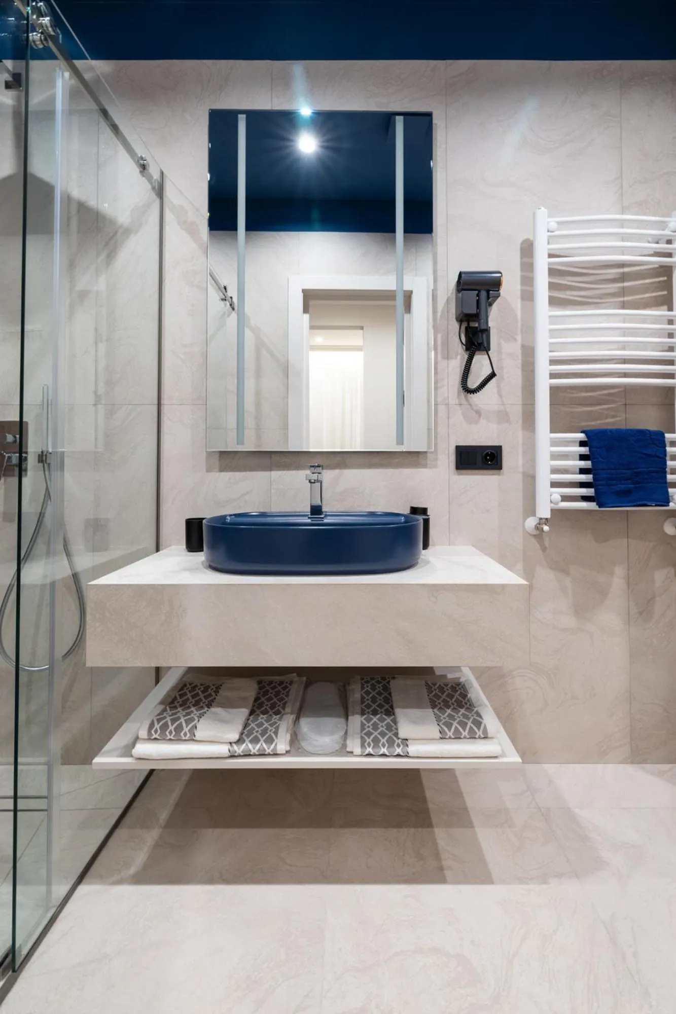 Bathroom in Art Hotel