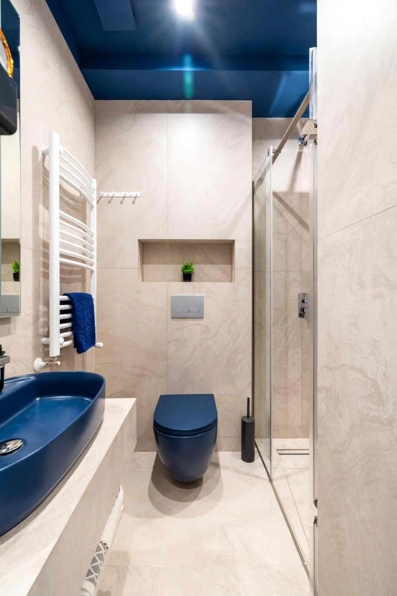 Bathroom in Art Hotel