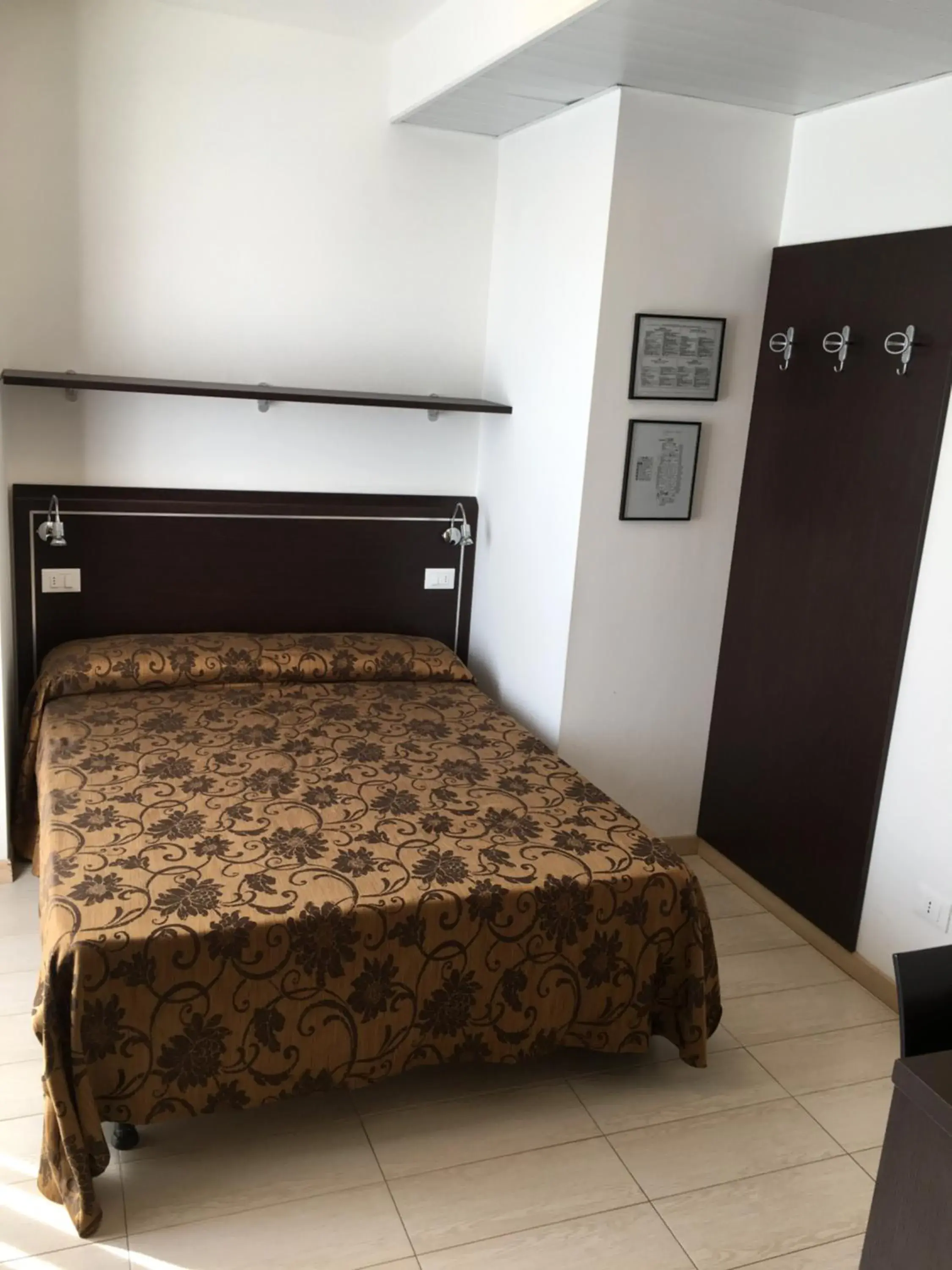 Deluxe Single Room in Hotel Bellevue Deluxe Single Room in Hotel Bellevue