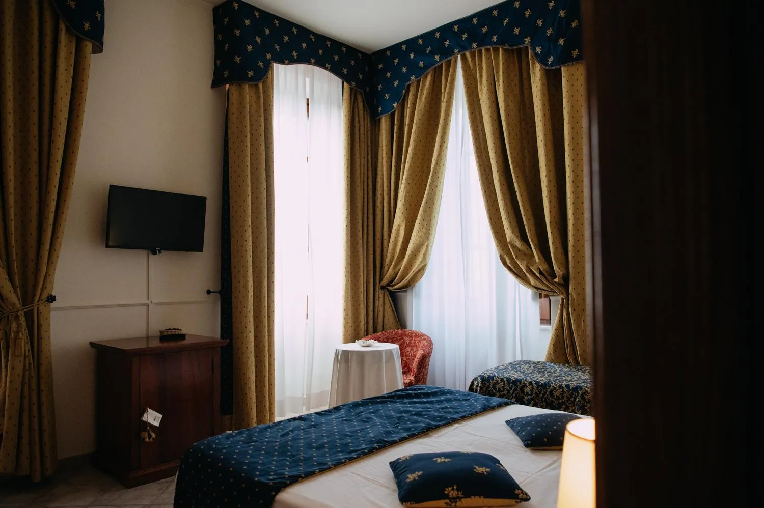 Bed in Hotel Il Cavalier D'Arpino