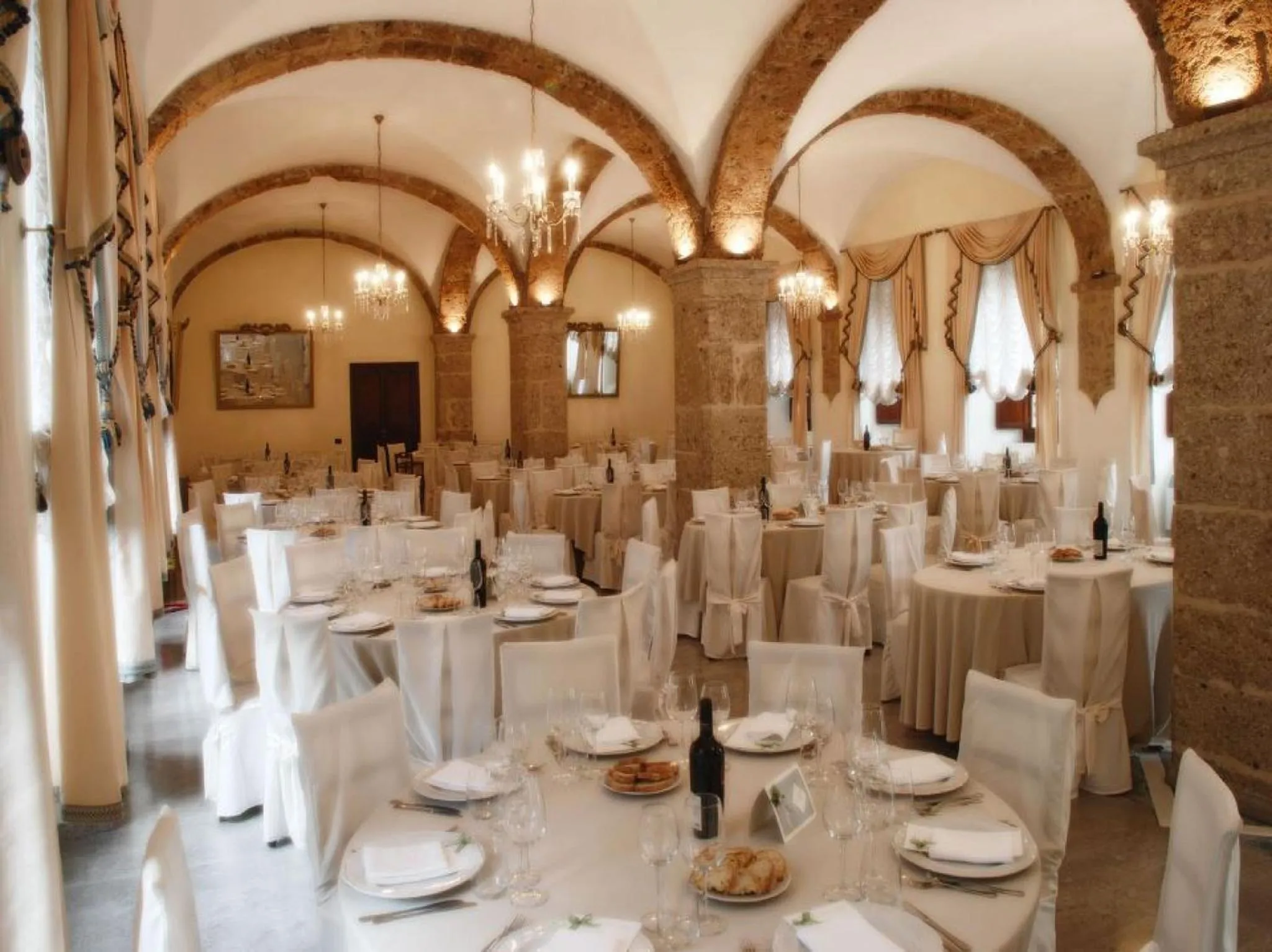 Banquet/Function facilities in Hotel Il Cavalier D'Arpino
