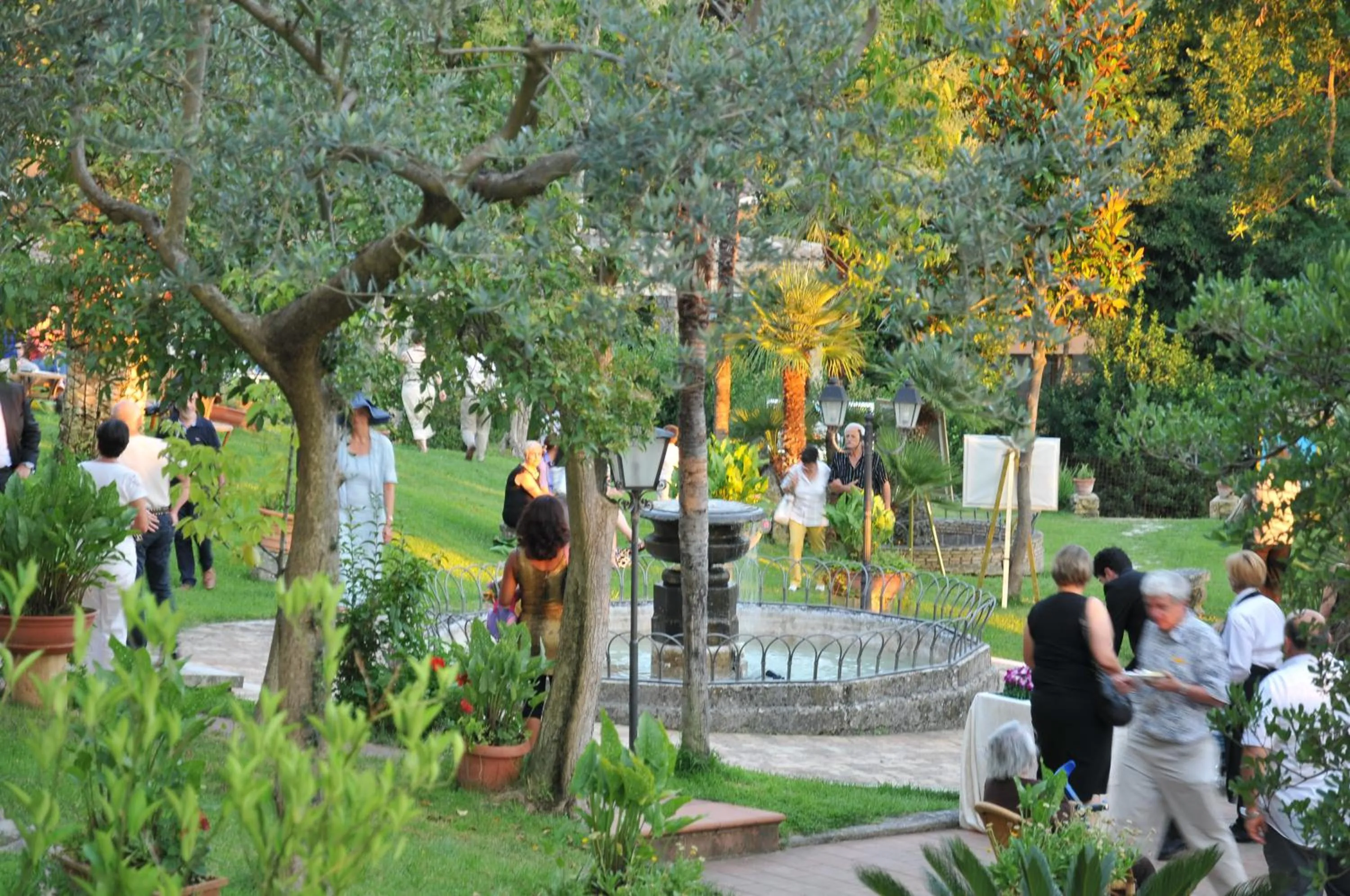 Garden in Hotel Il Cavalier D'Arpino