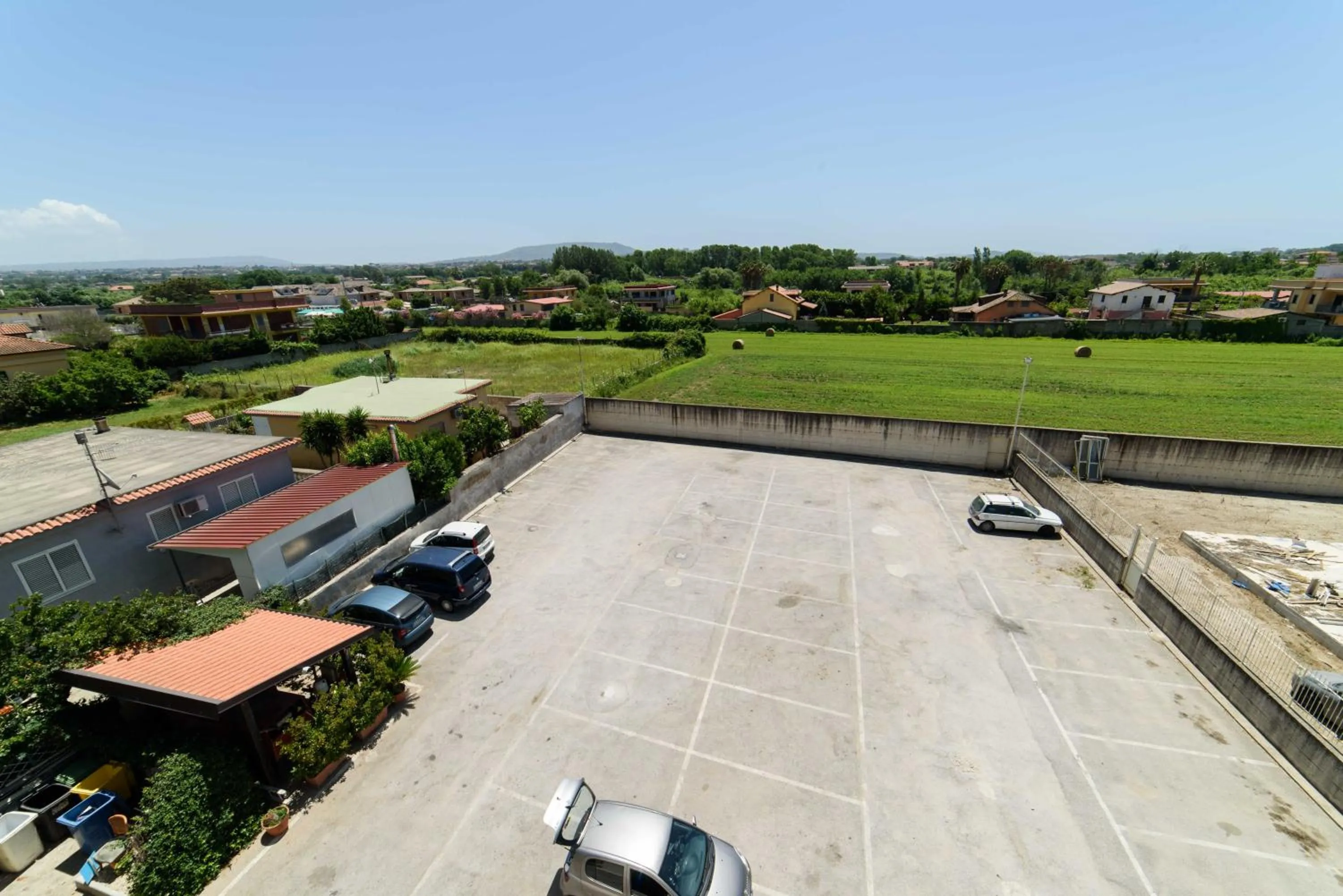 Parking in Hotel La Mela