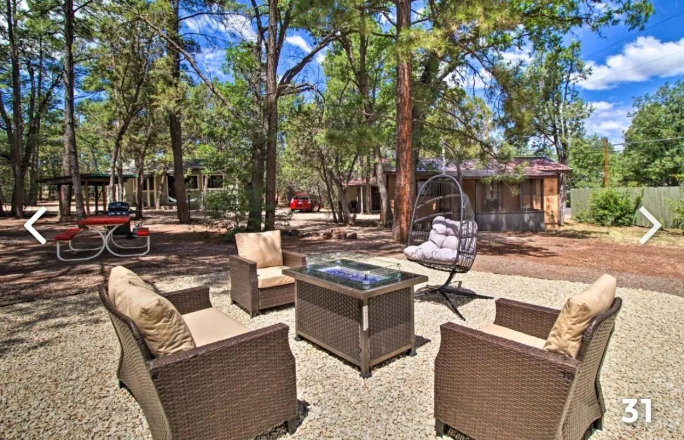 Seating area in Hidden Rest Cabins and Resort