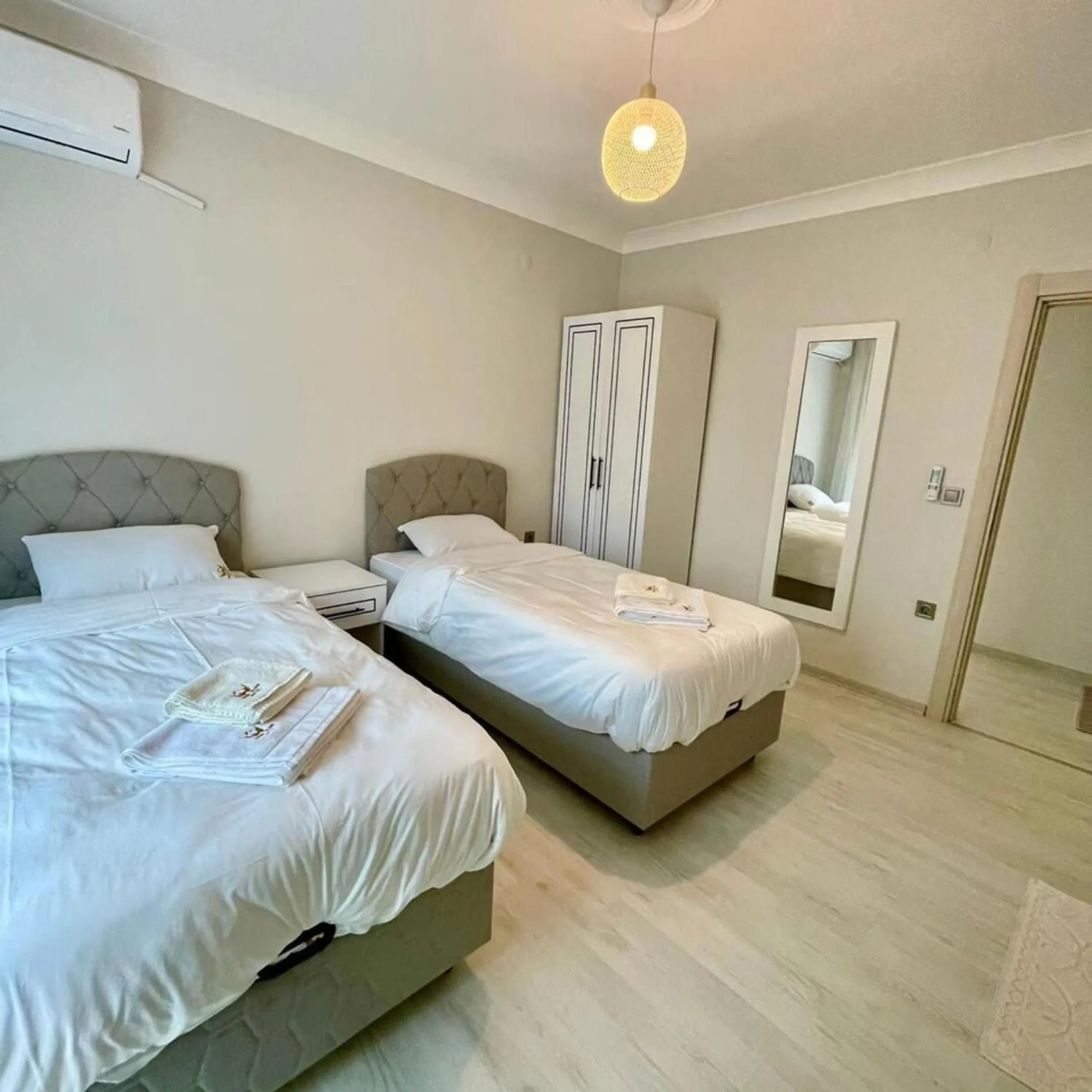 Bed in Shahin Golden Hotel الصقر الذهبي للشقق الفندقية