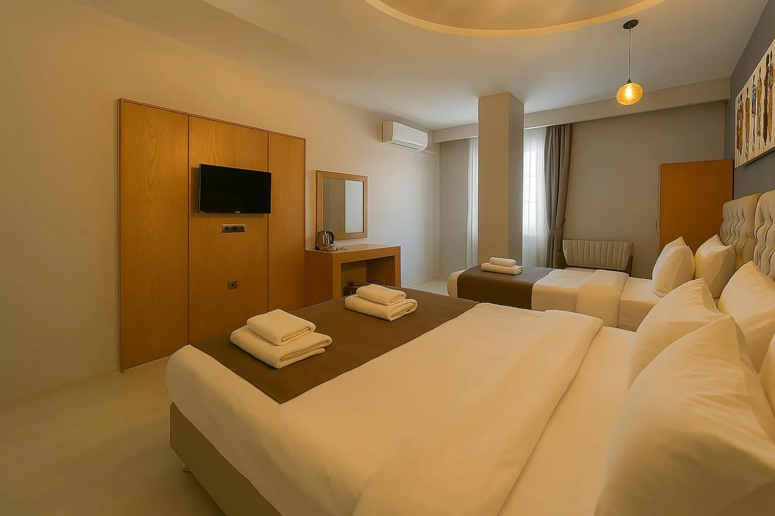 Bed in Monezza Avcılar