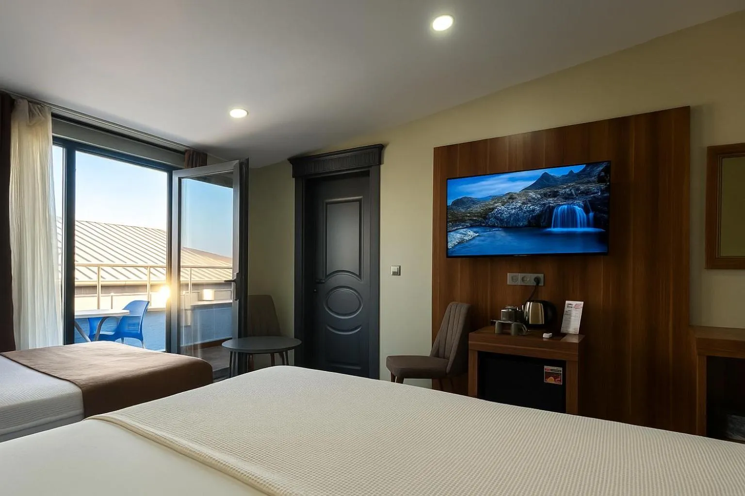 Bed in Monezza Avcılar