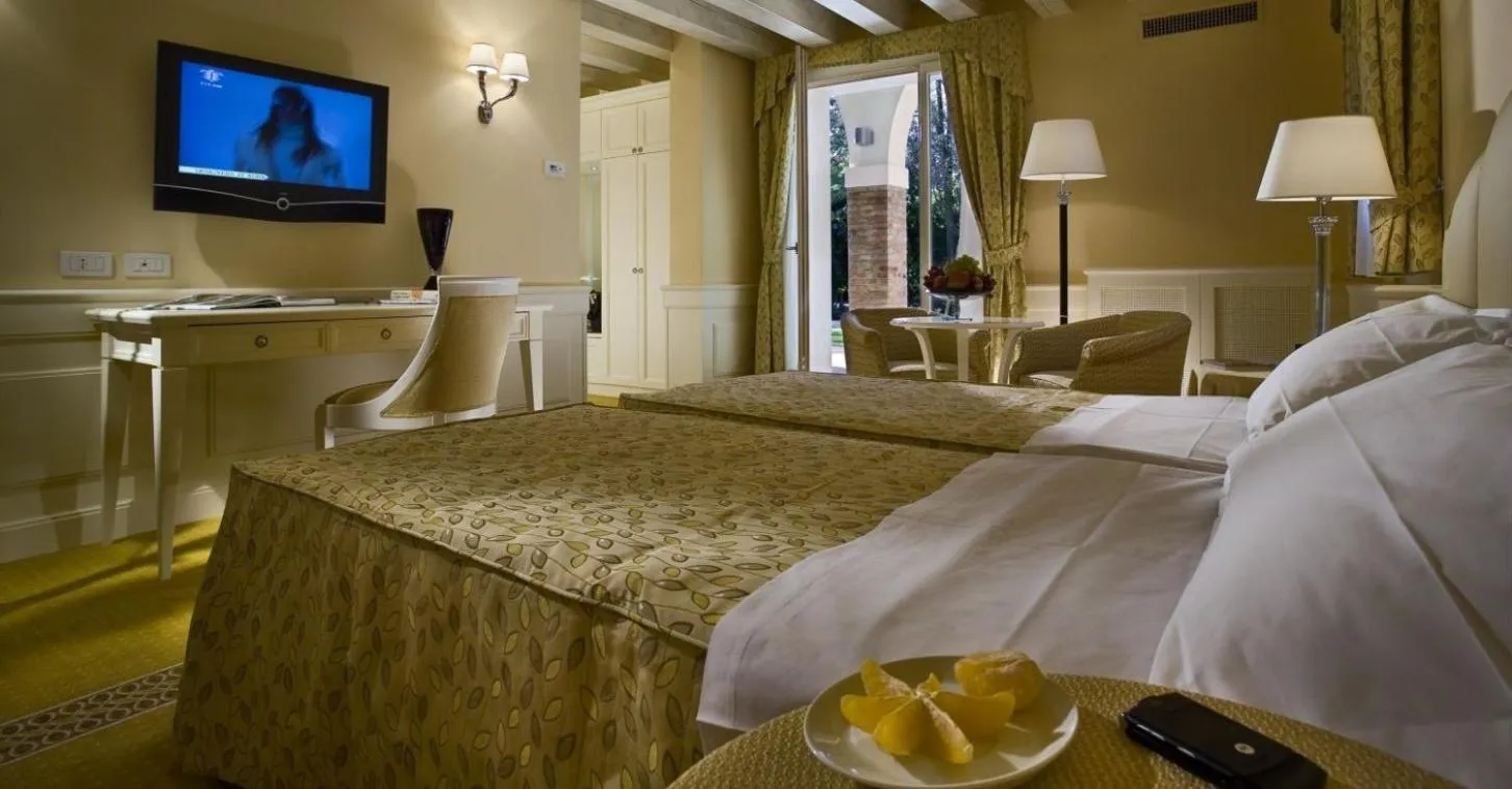 Bedroom, Bed in Ca' Murà Natura e Resort