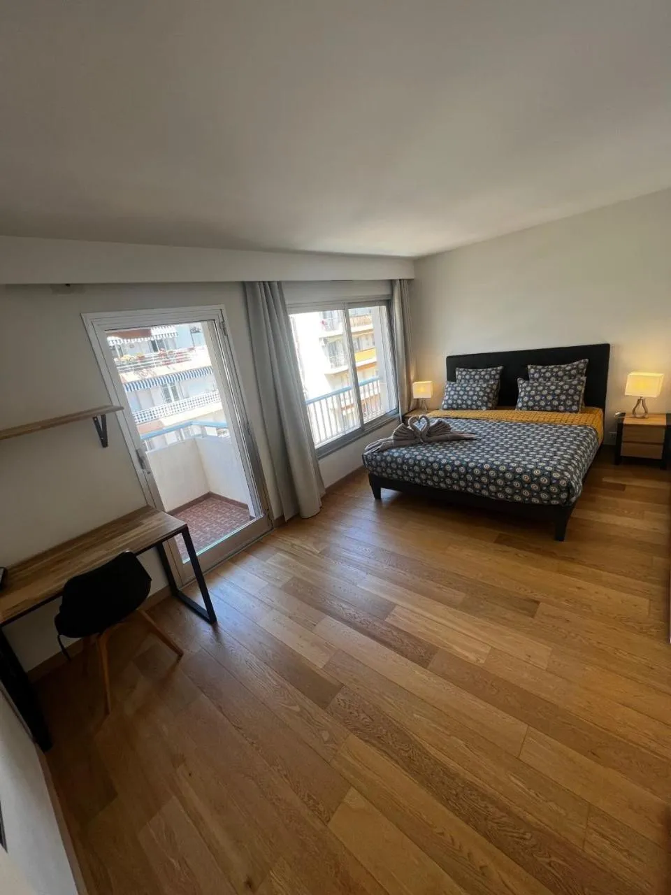 Bedroom, Bed in Top-of-range appartment of 90m2 & 20m2 of sunny terrace, 2min from sea
