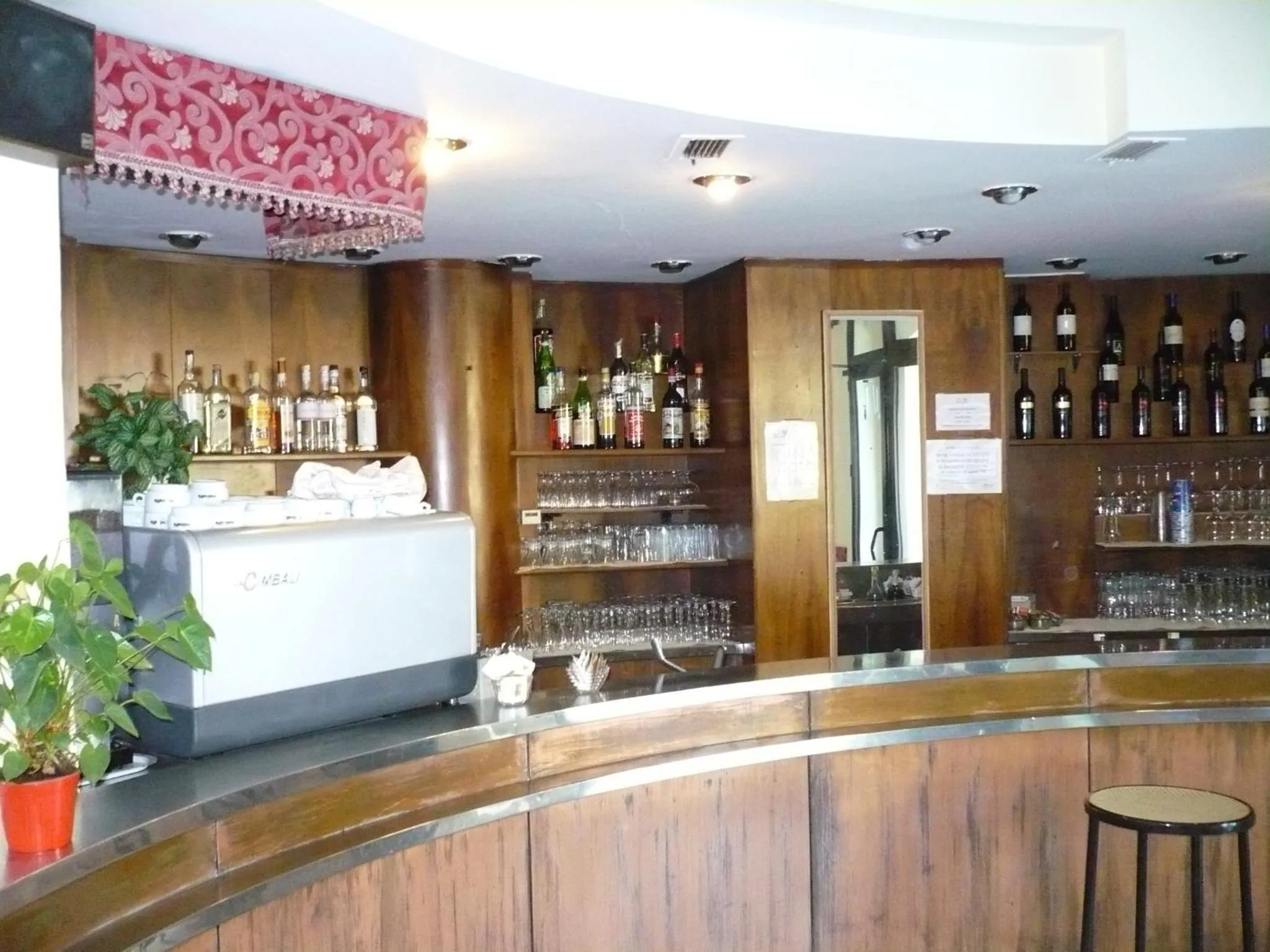 Lounge or bar in Croce Bianca