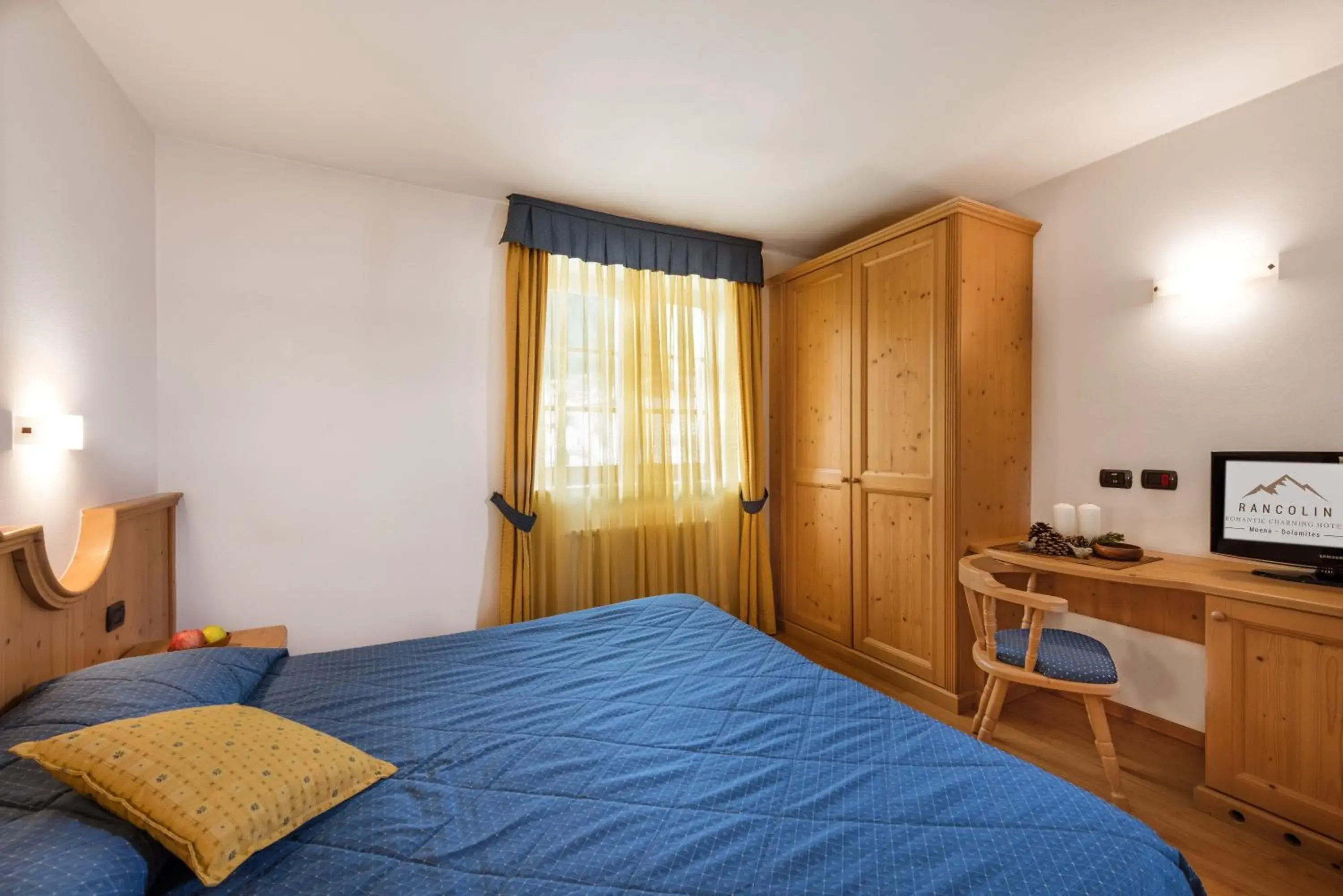 Standard Double Room in Romantic Charming Hotel Rancolin Standard Double Room in Romantic Charming Hotel Rancolin