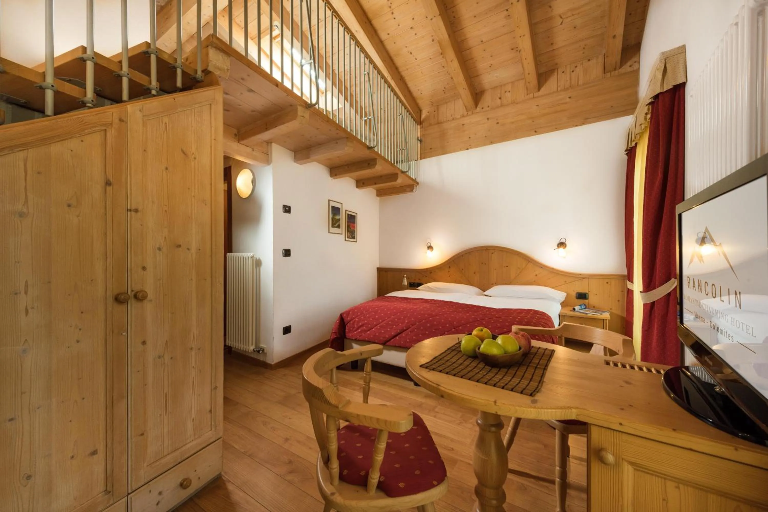 Bedroom, Bed in Romantic Charming Hotel Rancolin