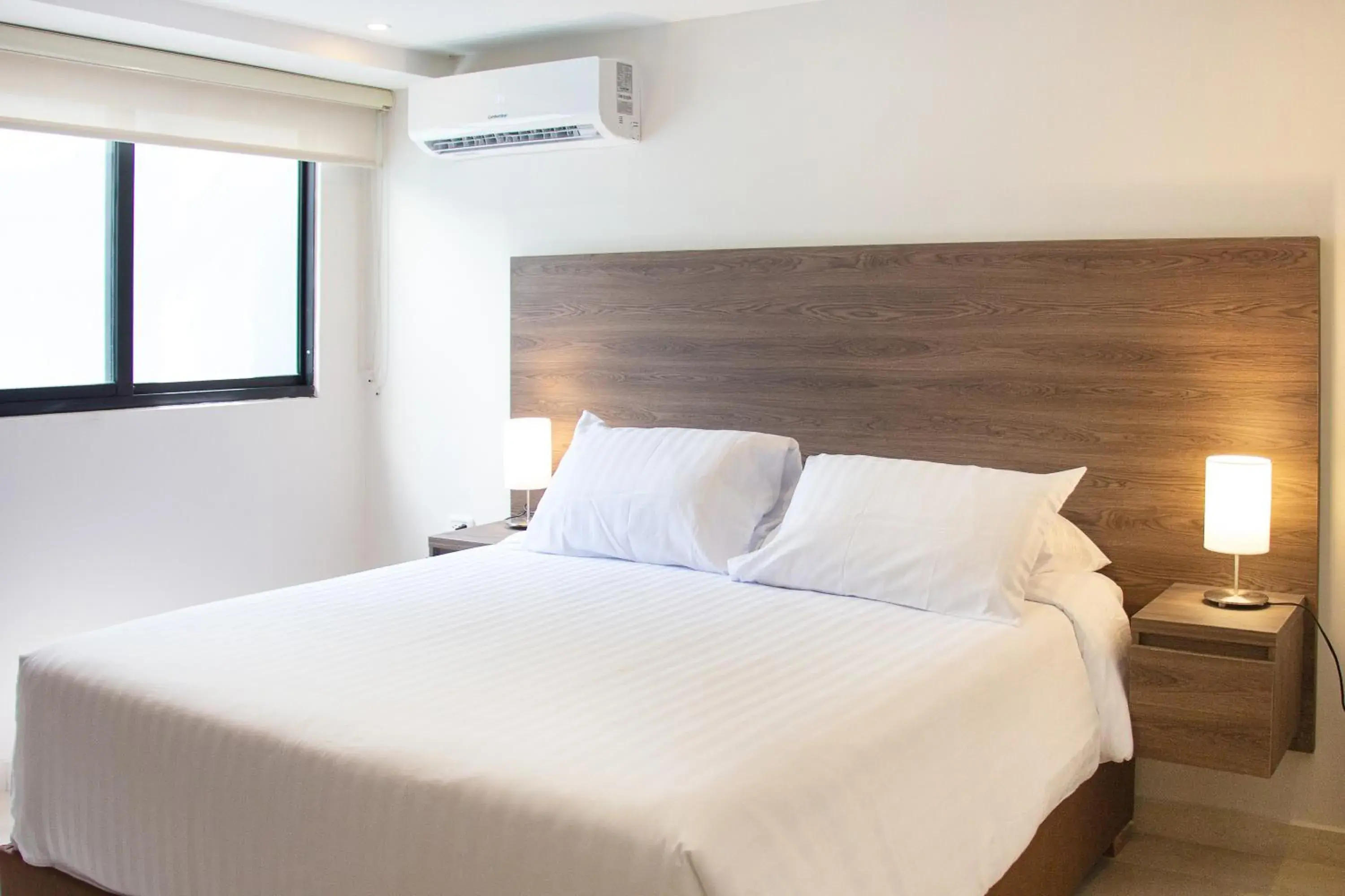Double Room with Private Bathroom in Edificio Casa Tabor Double Room with Private Bathroom in Edificio Casa Tabor