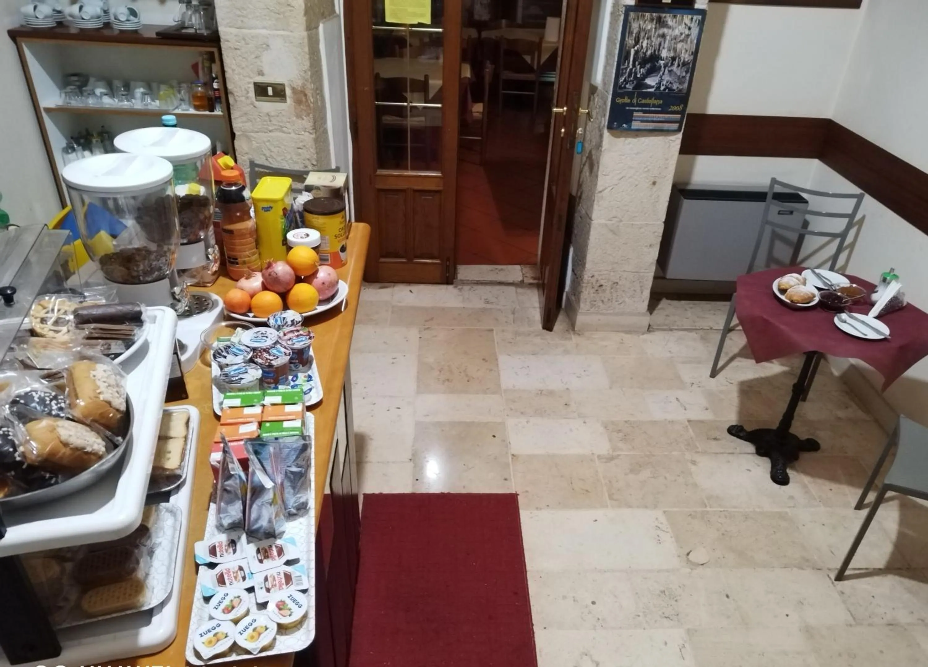 Breakfast in Holiday Residence