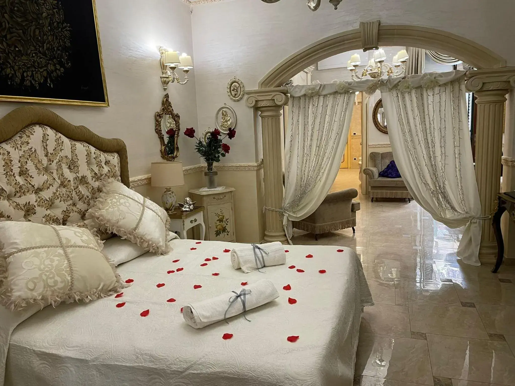 Double Room in Regina Suite Double Room in Regina Suite