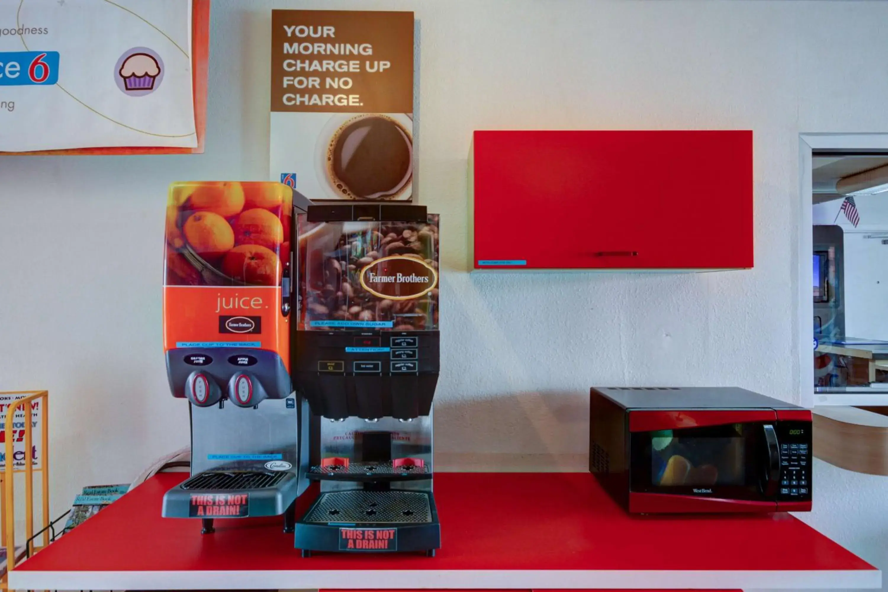 Lobby or reception in Motel 6 Saint George, UT Lobby or reception in Motel 6 Saint George, UT