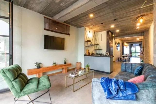 TV and multimedia in Nido Sky