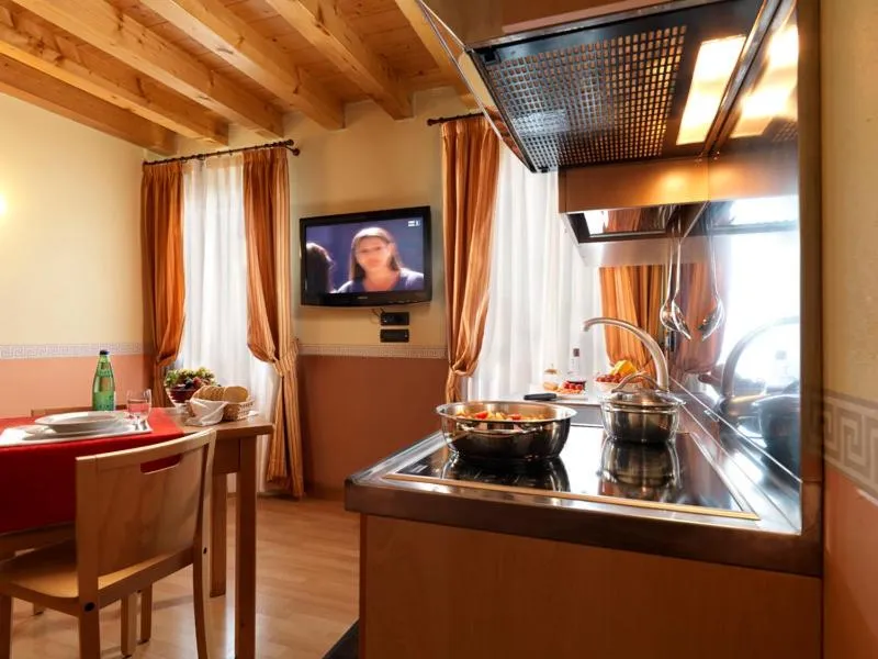 Kitchen or kitchenette in Hotel & Residence Roma