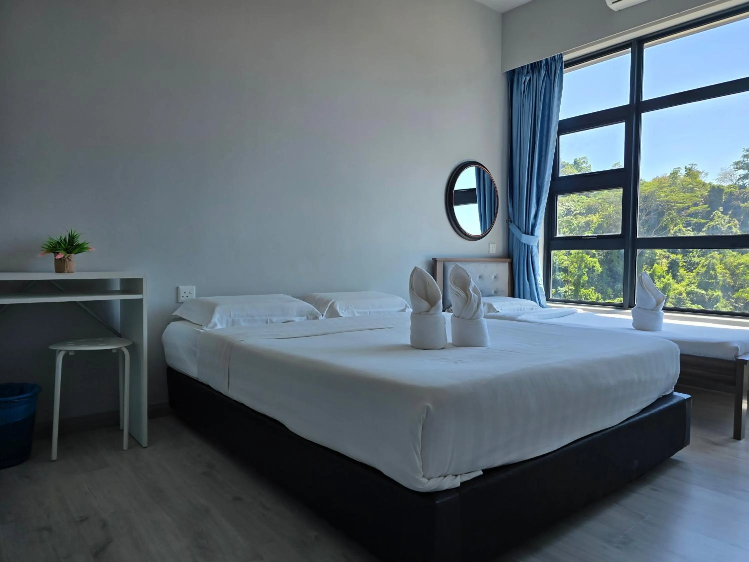 Bedroom, Bed in Nana Homestay - Jesselton quay