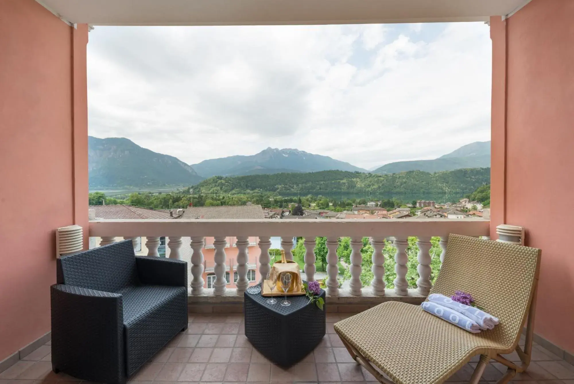 Suite - single occupancy in Hotel Eden Suite - single occupancy in Hotel Eden