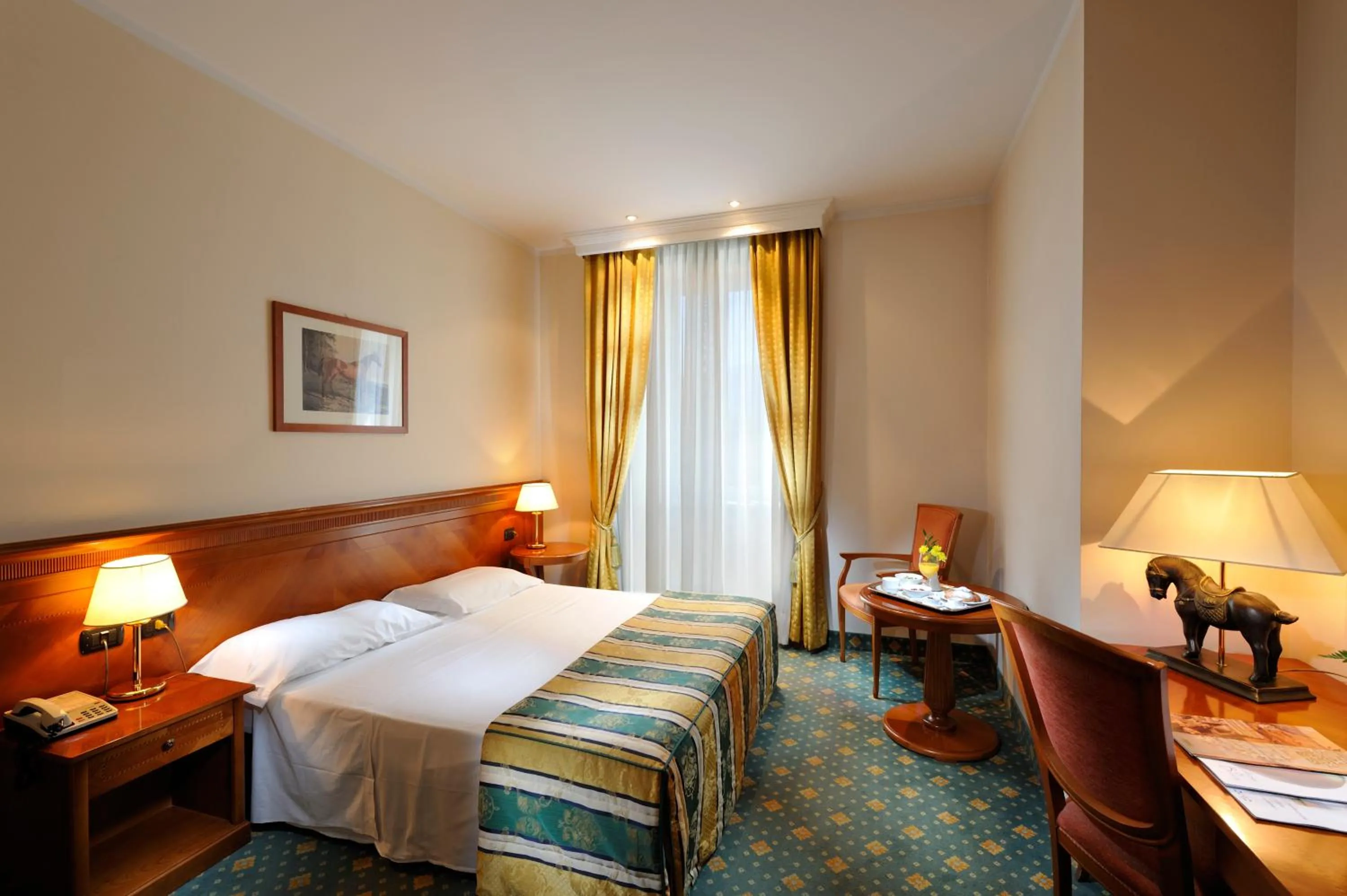 Photo of the whole room, Bed in Hotel Eden