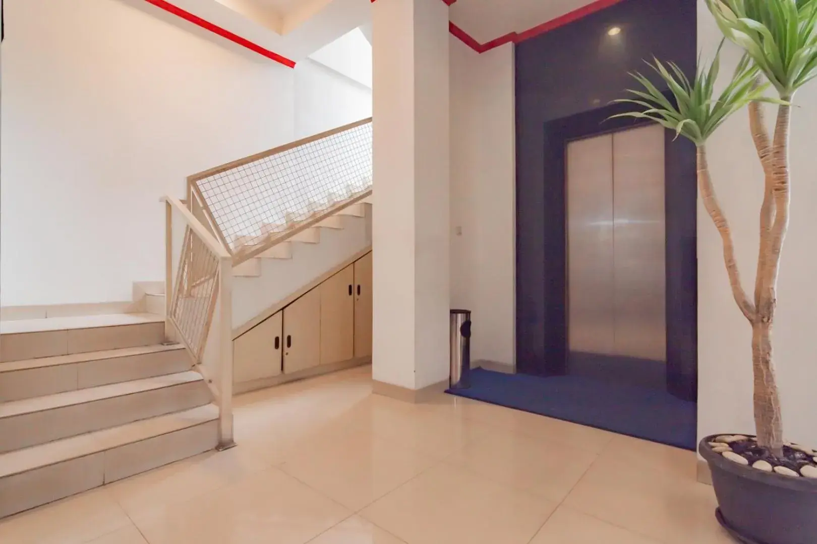 Property building in Urbanview Hotel Grand Malabar Bandung Property building in Urbanview Hotel Grand Malabar Bandung