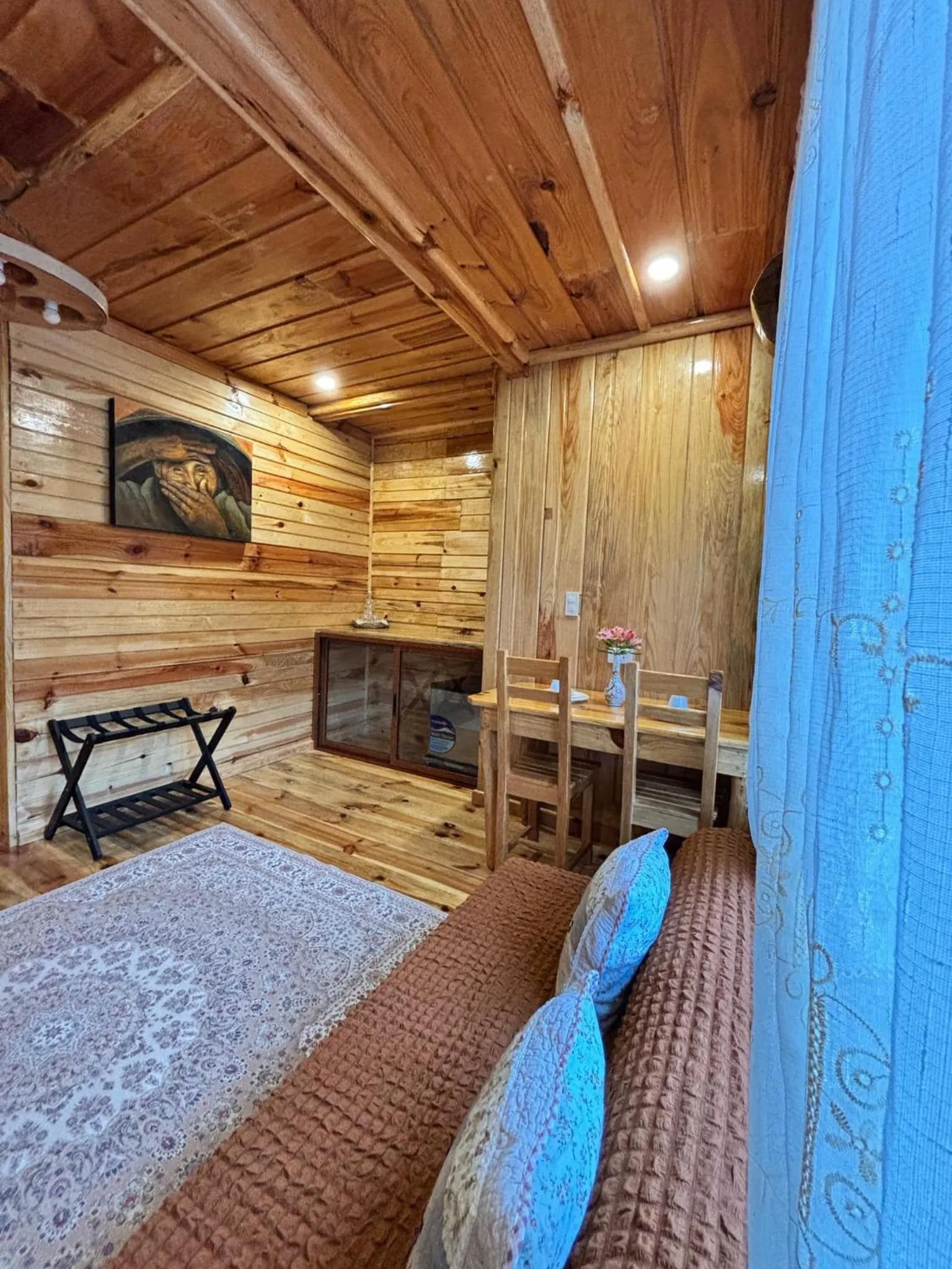 Living room, Bed in The Shire of Sagada