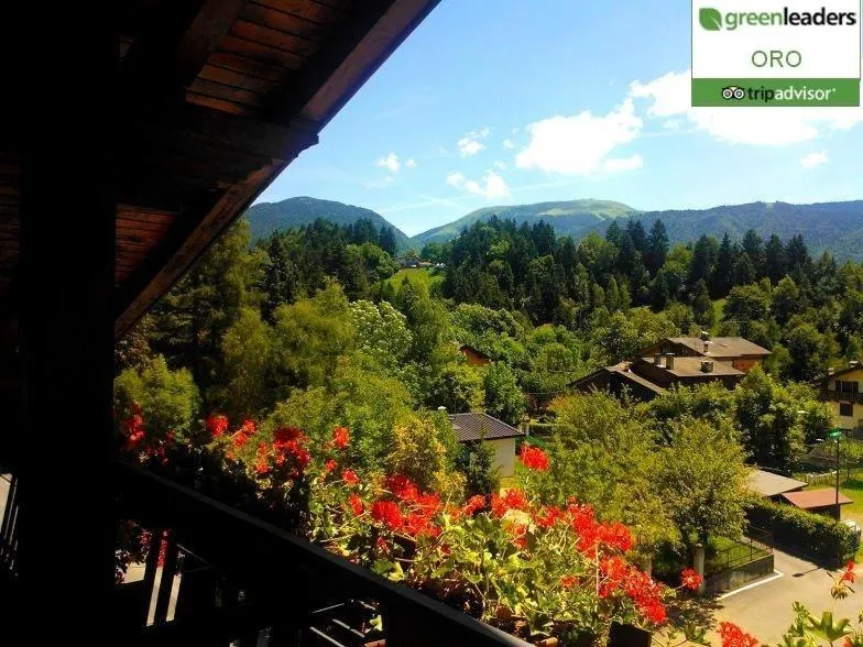 Children play ground in Aurora