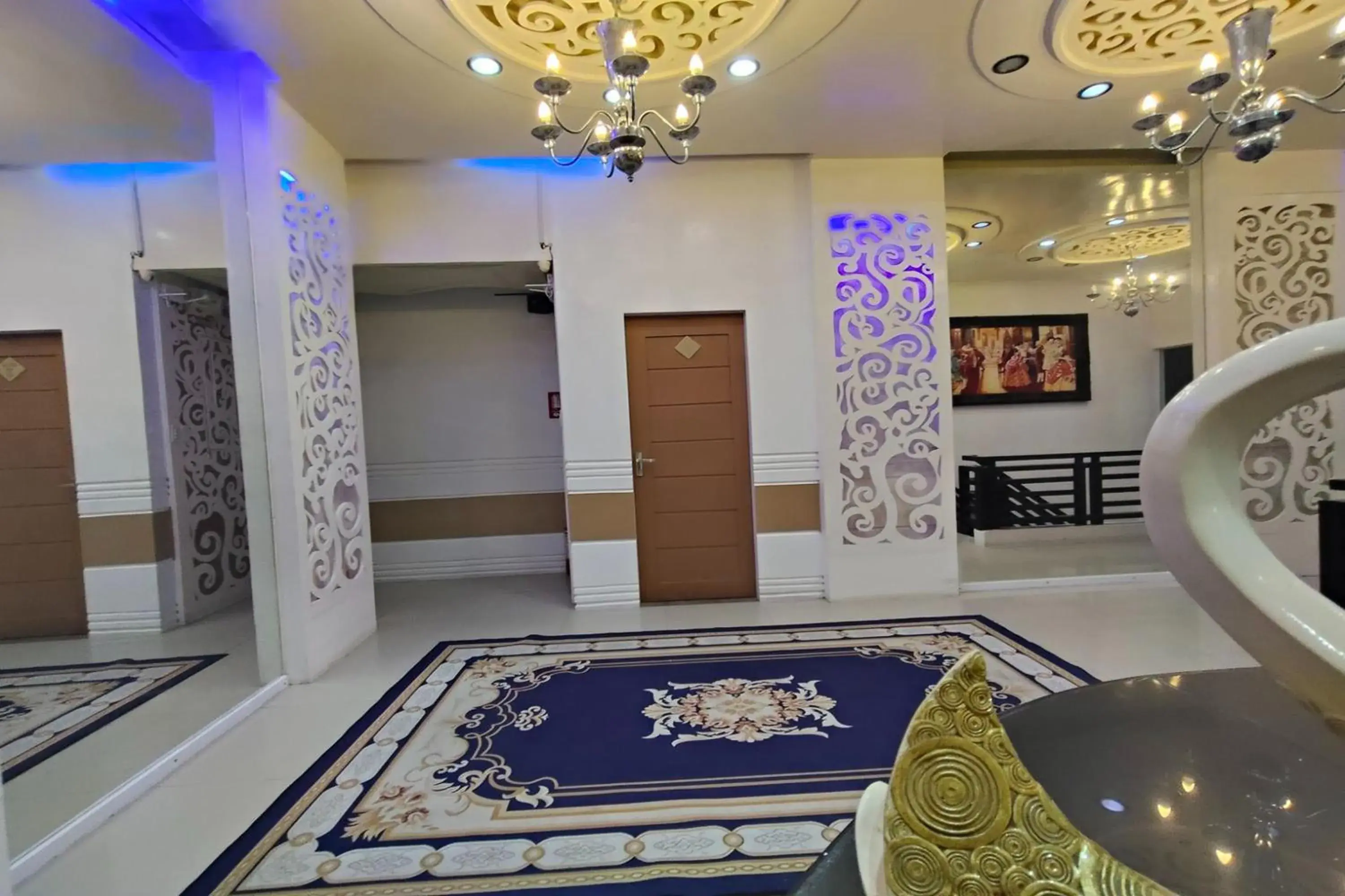 Lobby or reception in Bergamo Hotel Lingayen Lobby or reception in Bergamo Hotel Lingayen