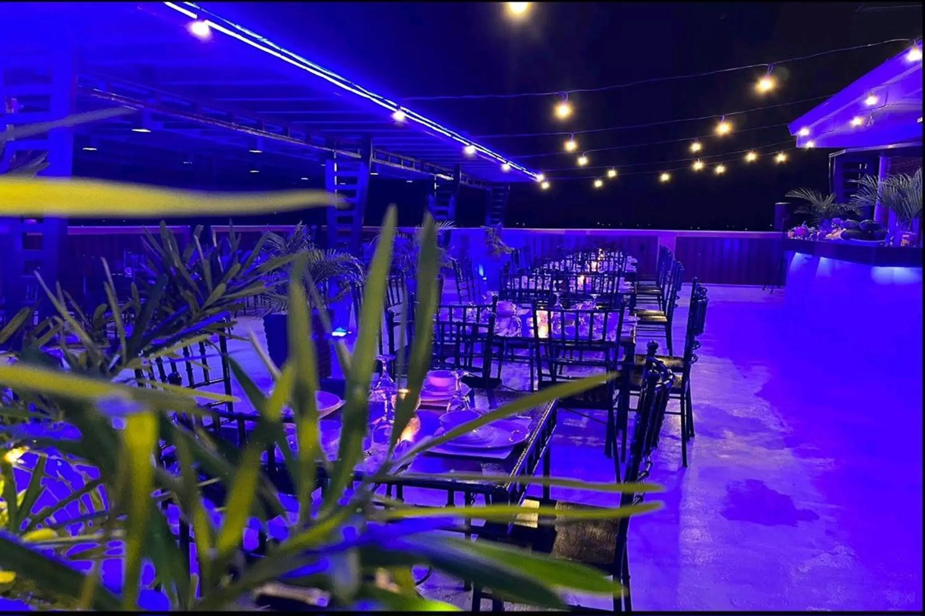 Lounge or bar in Bergamo Hotel Lingayen Lounge or bar in Bergamo Hotel Lingayen